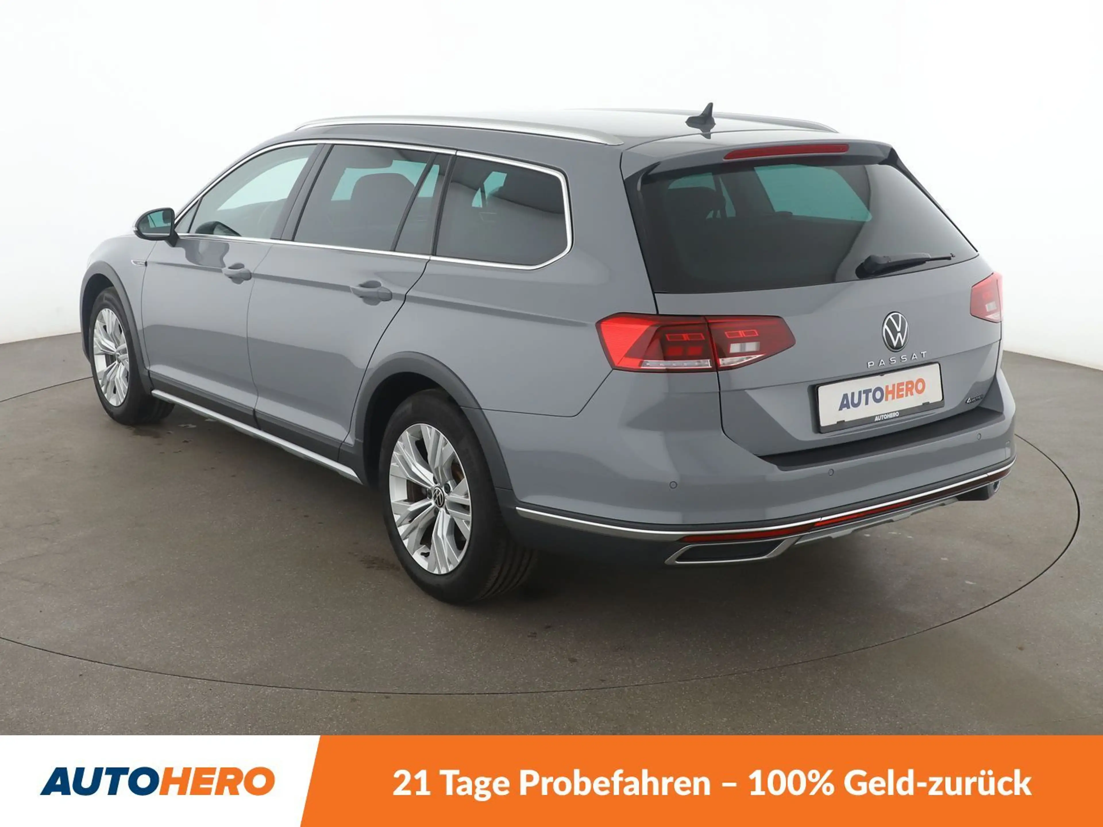 Volkswagen Passat Alltrack 2.0 TDI 4Motion Aut.*NAVI*LED* — photo 4