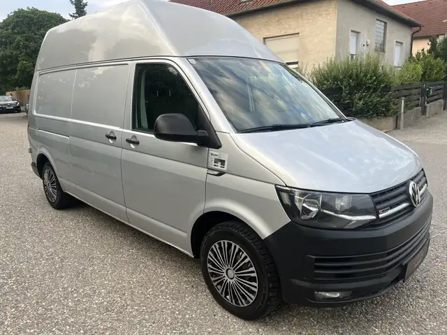 Volkswagen T6 Transporter Kasten Hochdach lang 4Motion