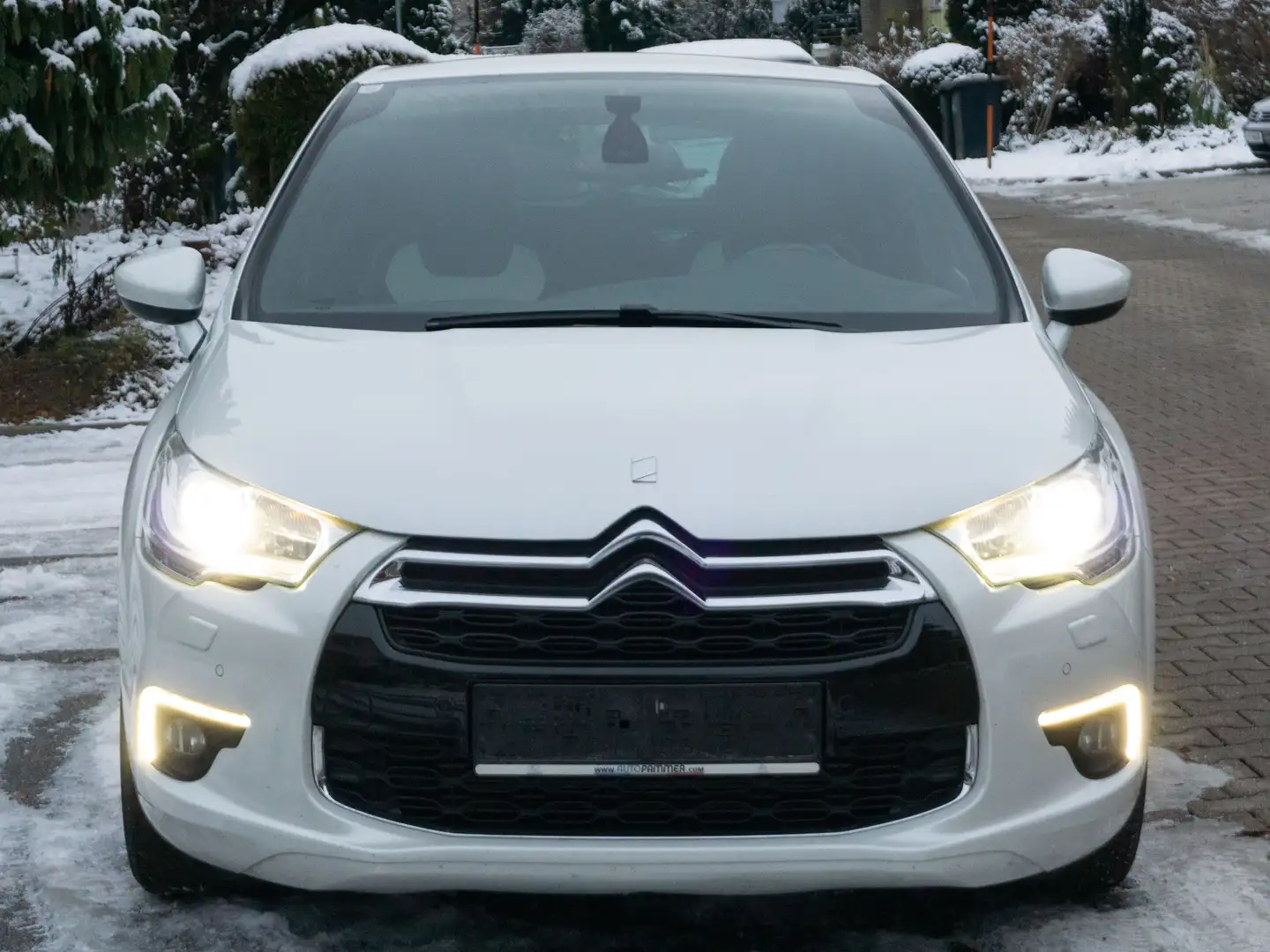 Citroen DS4 THP 200 Sport Chic Wit - 1