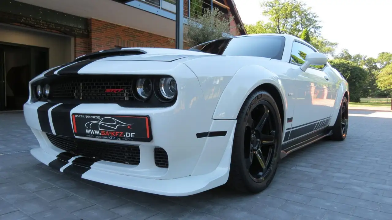 Dodge Challenger