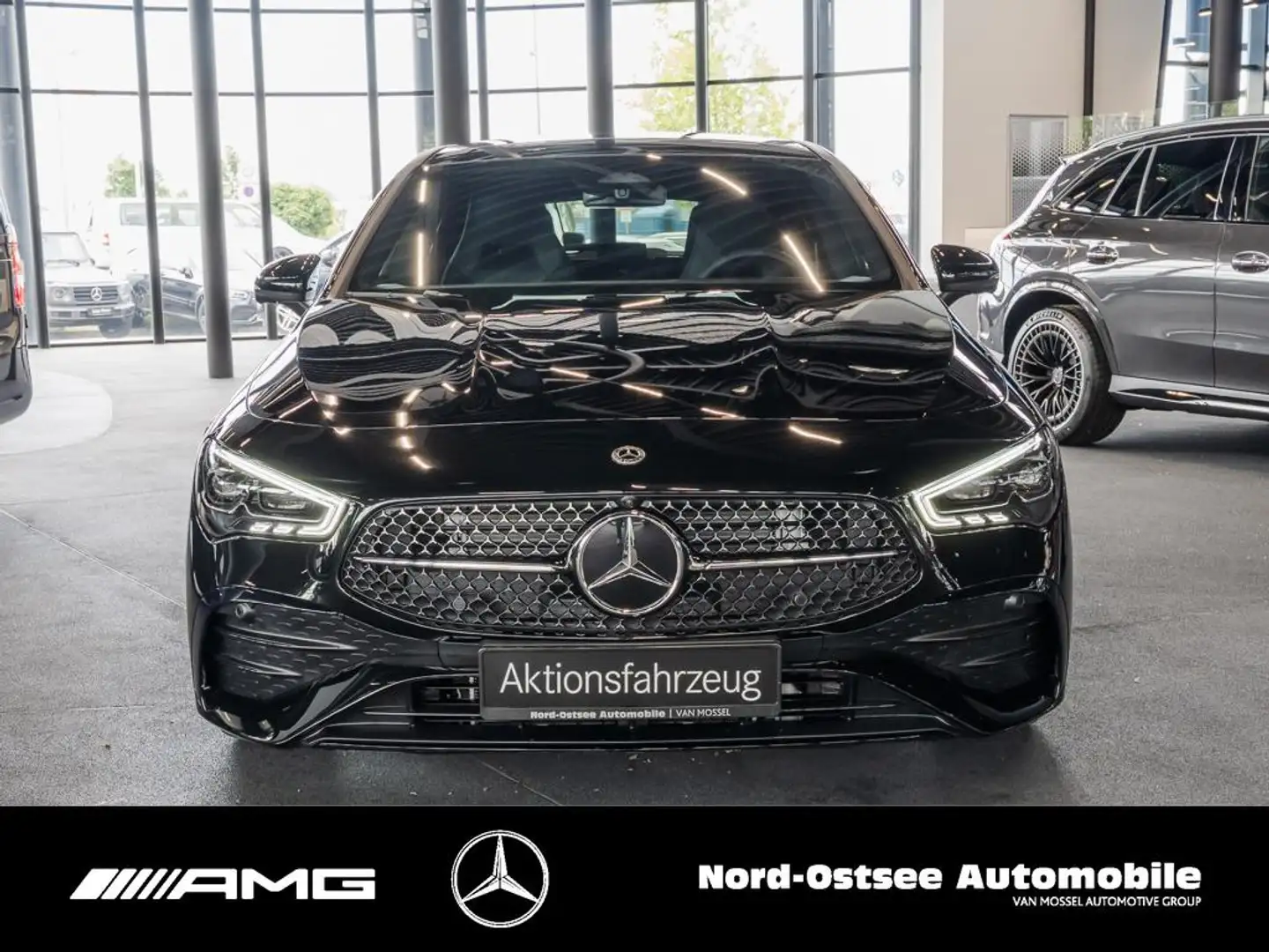 Mercedes-Benz CLA 180 SB AMG NIGHT PANO MULTIBEAM DISTRONIC Schwarz - 2