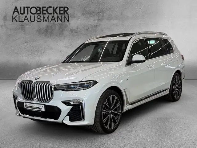 BMW X7 xDrive 40i M SPORT AUTOMATIK LC PROF HuD AHK KAMER