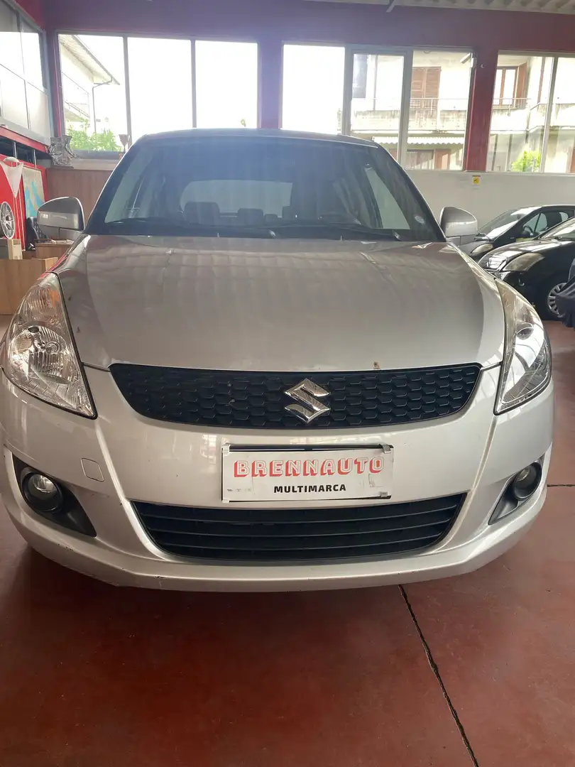 Suzuki Swift 5p 1.2 vvt GL Top Argent - 1