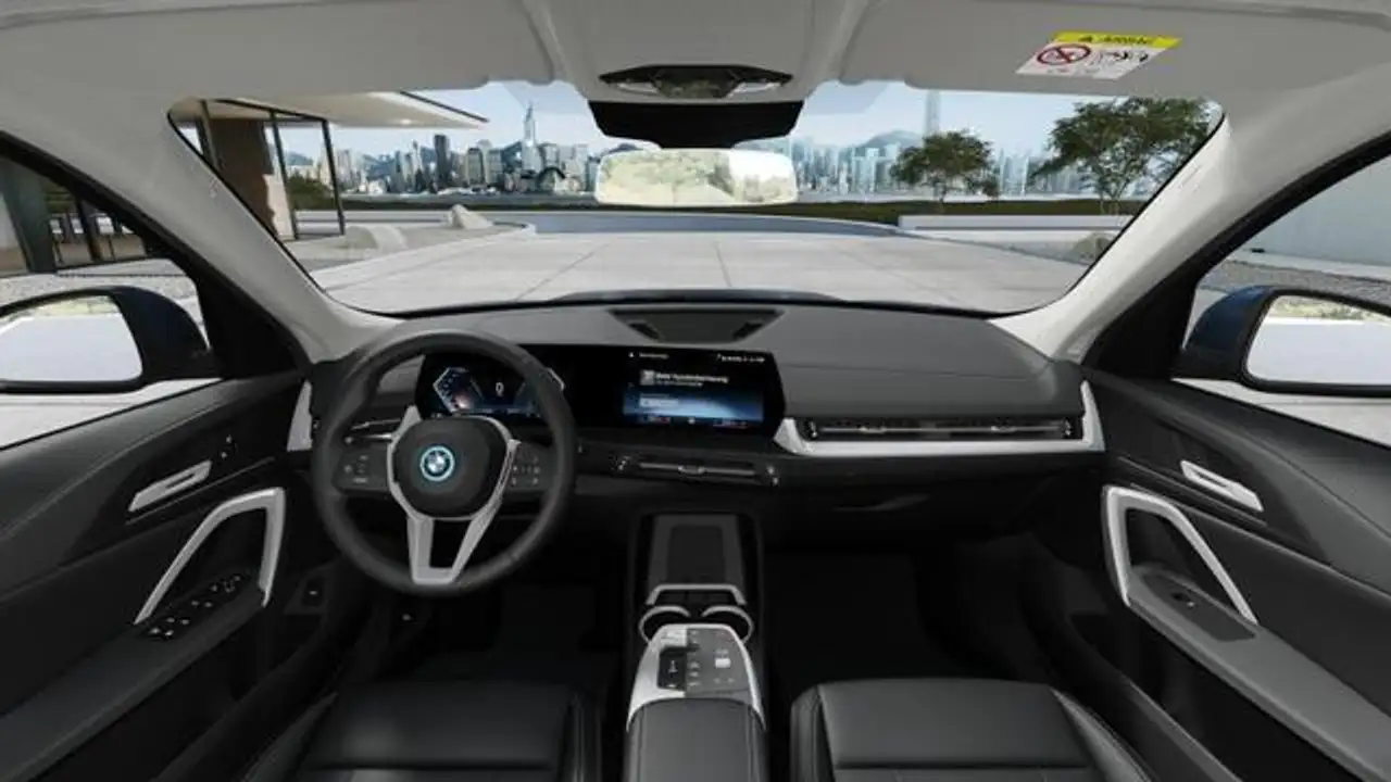 BMW iX1 2026