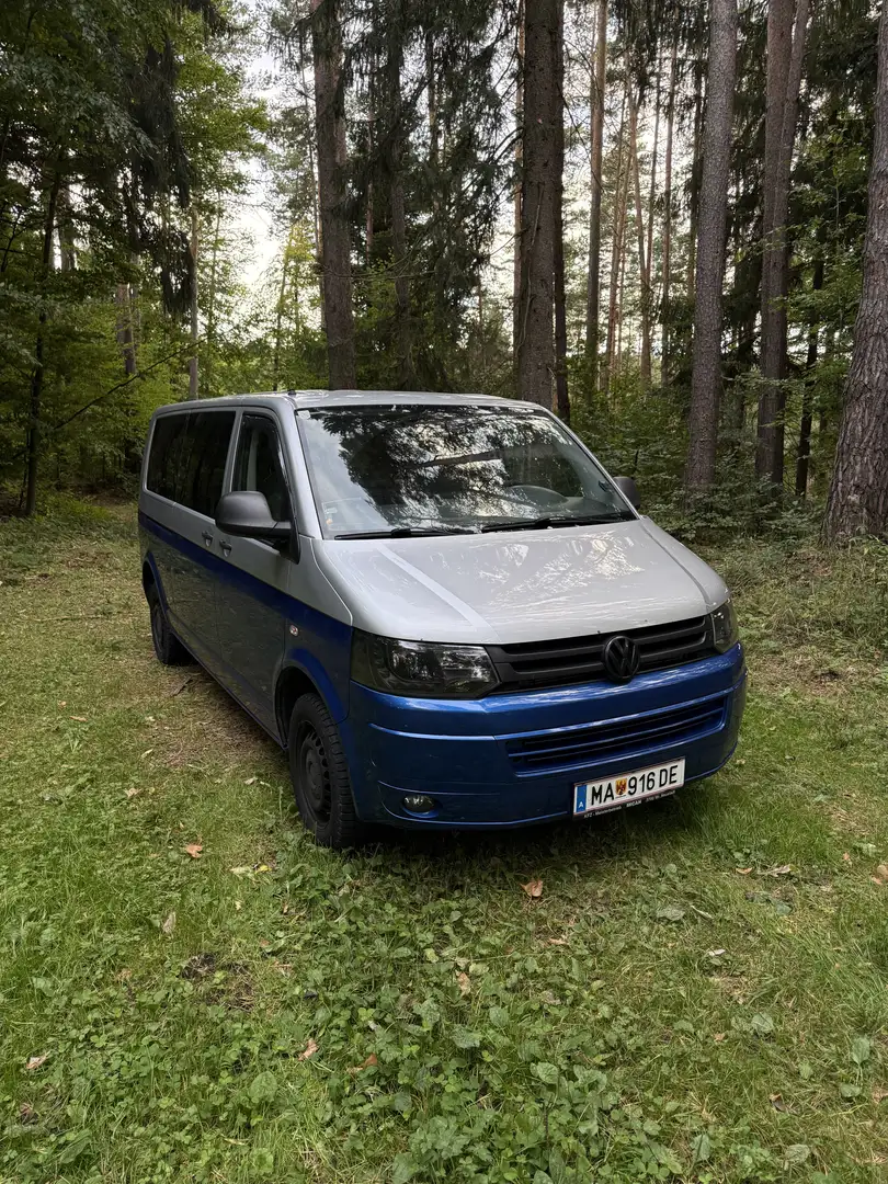 Volkswagen T5 - 1