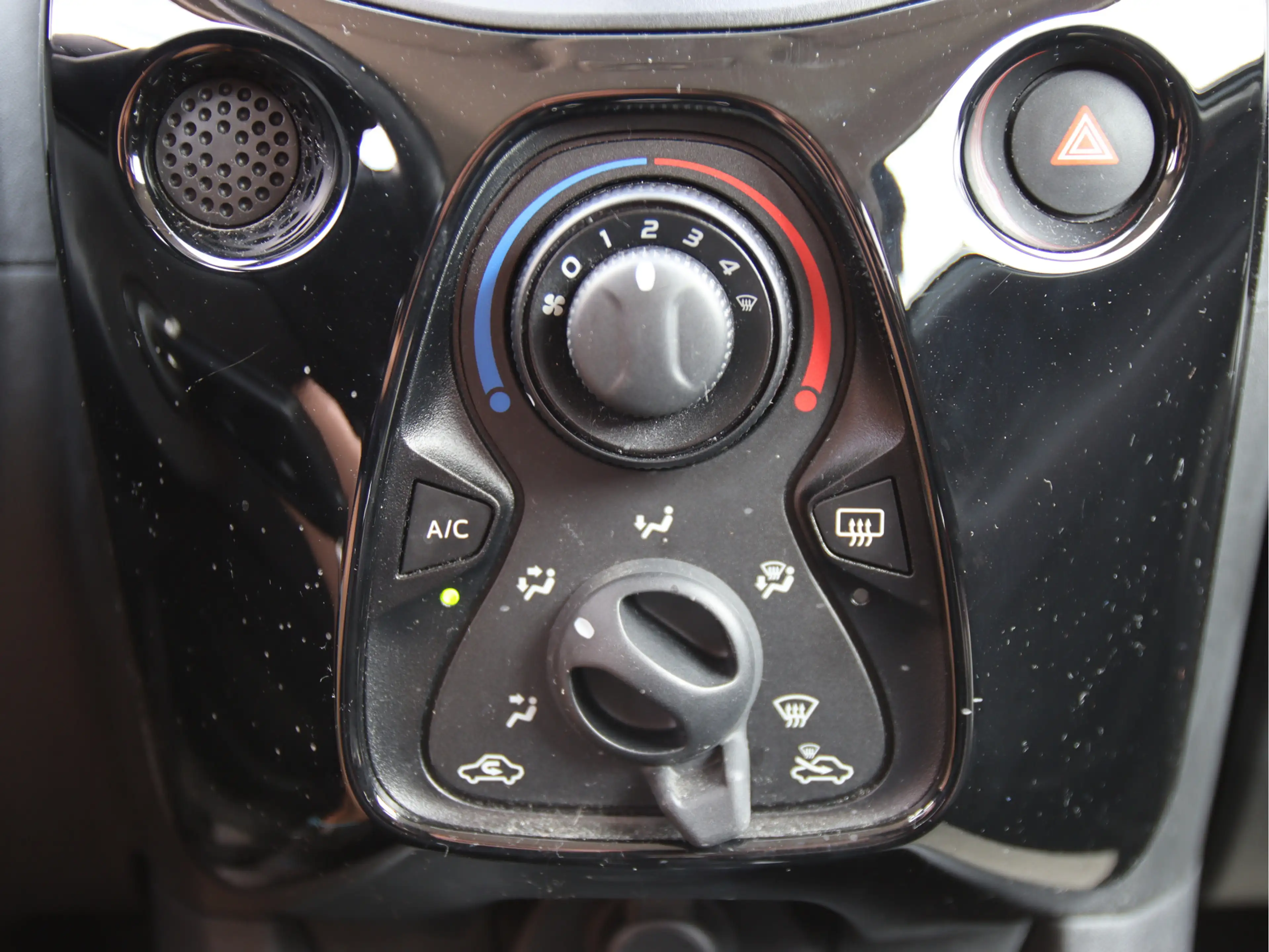 Citroen C1 1.0 VTi Sparco pack comfort Chroom delen, NAP, Air — photo 25