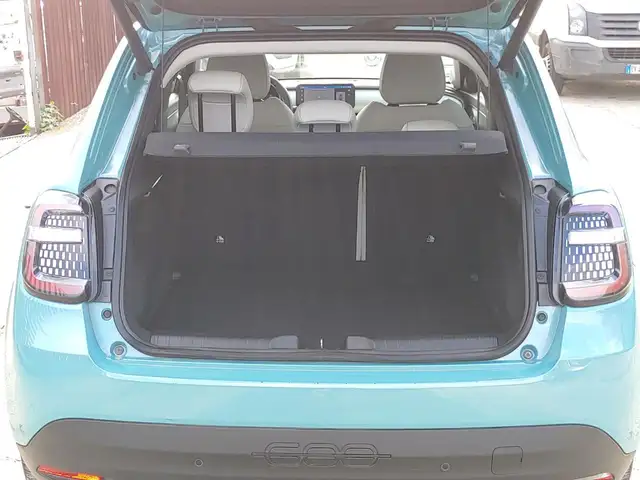 Fiat 600 view 7