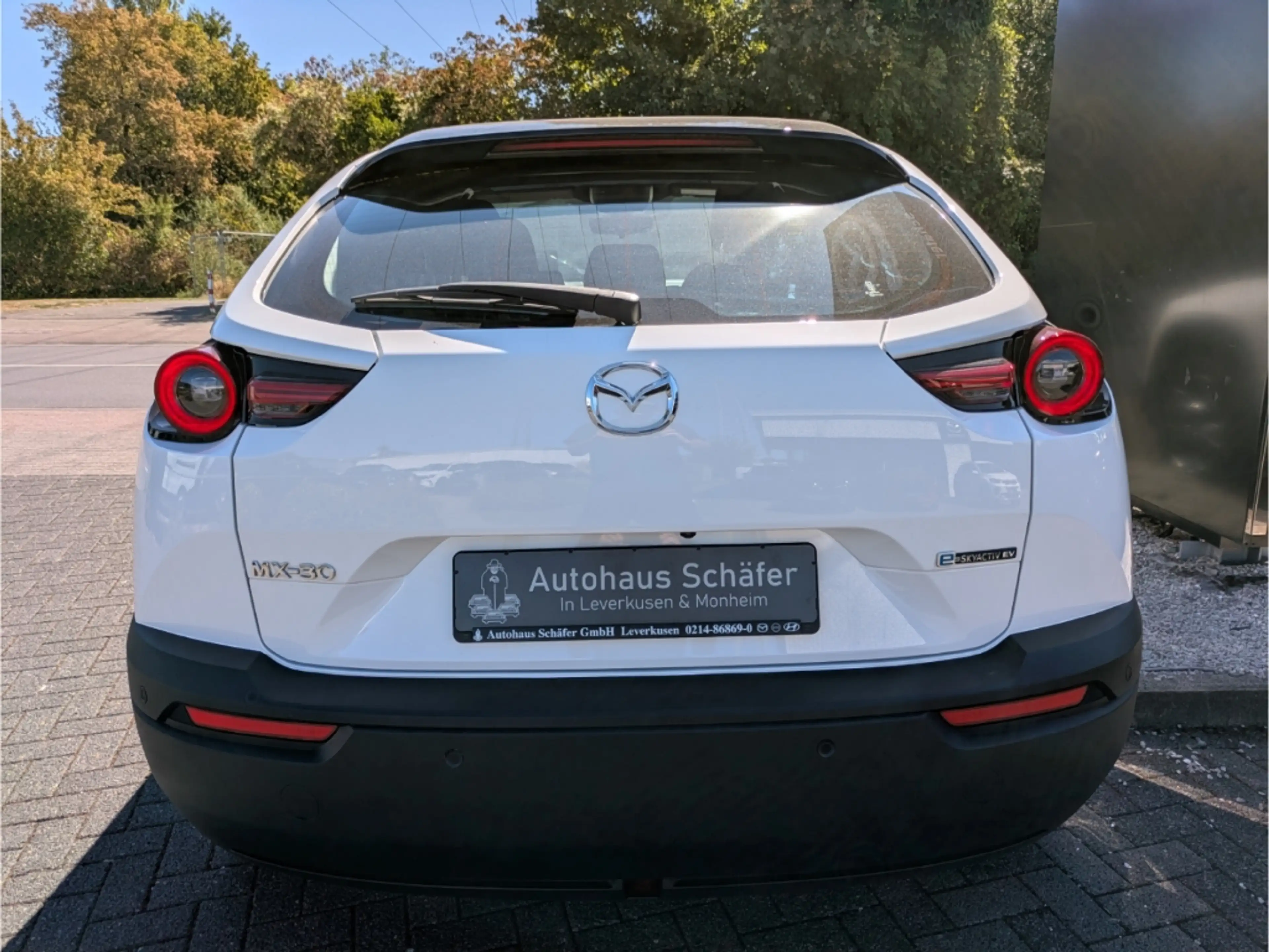 Mazda MX-30 HUD Navi ACC Apple CarPlay Klimaautom DAB Keyless — photo 4