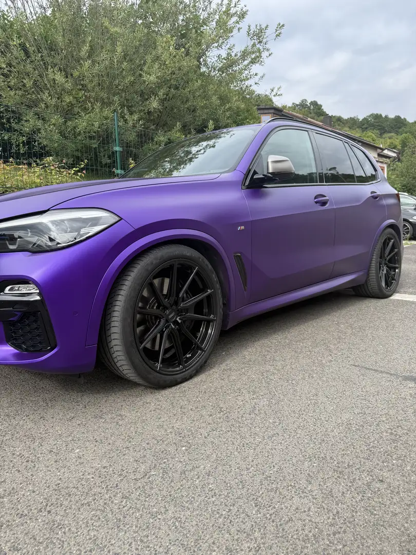 BMW X5 M M50i - 2