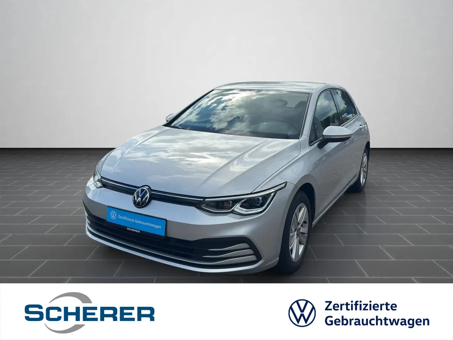 Volkswagen Golf VIII Life 1.5 TSI NAVI LED-PLUS TRAVEL ASSI Silber - 1