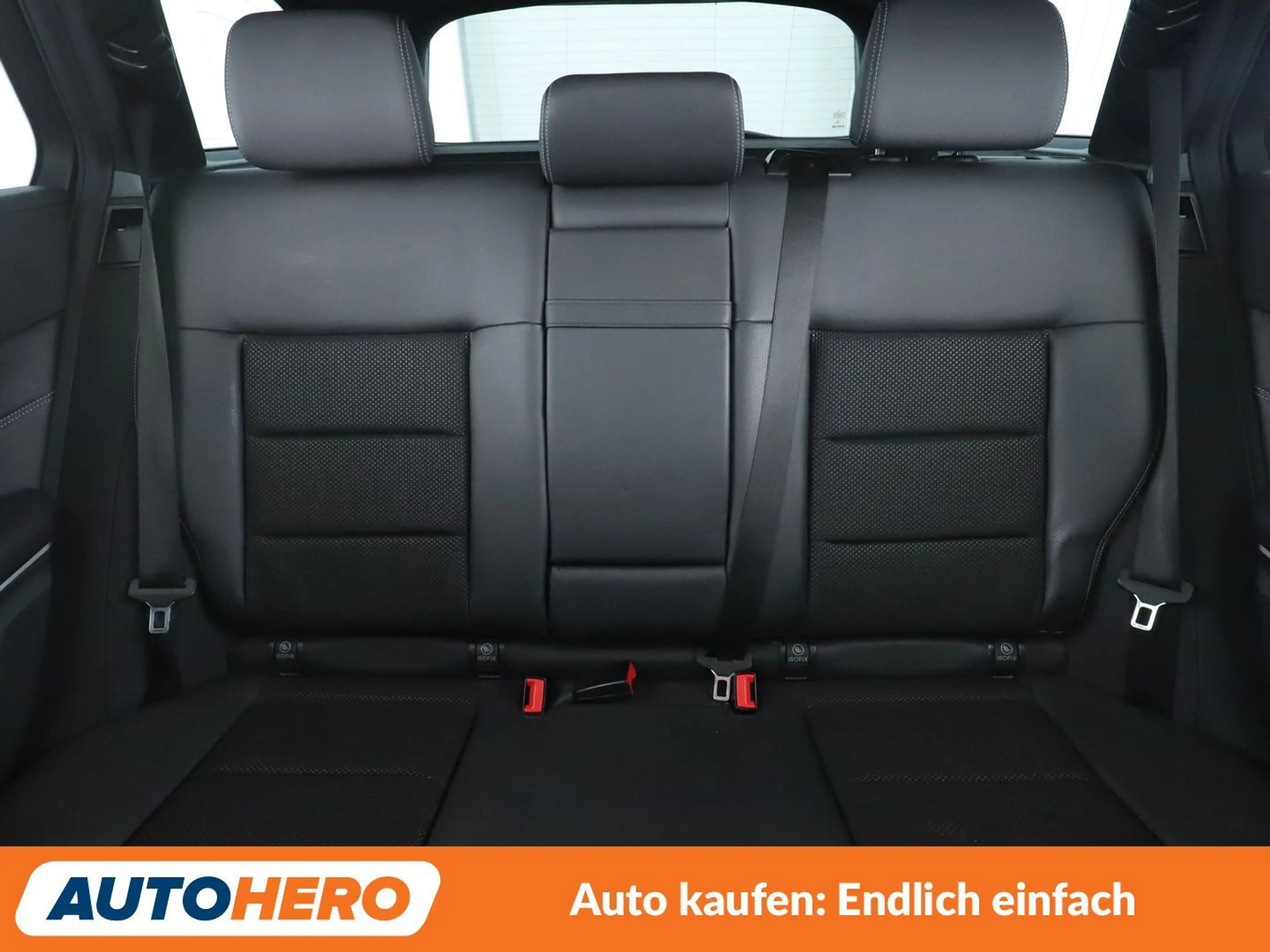 Mercedes-Benz E 220 E 220 CDI T 4Matic BlueTEC Edition Avantgarde Aut. — photo 15