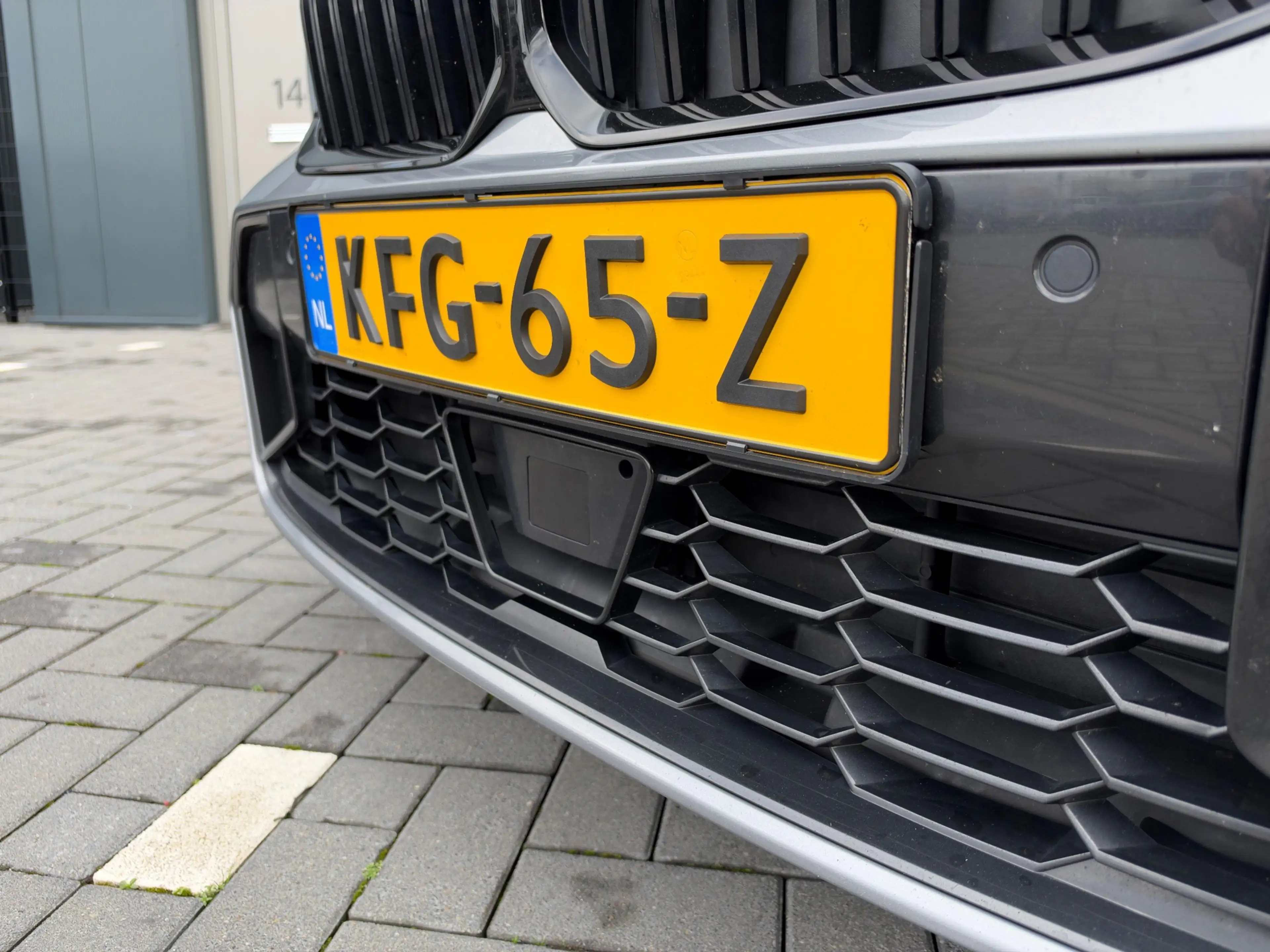 BMW 330 3-serie 330e M-Sport LED LEDER HUD DAK NAVI BOMVOL — photo 9