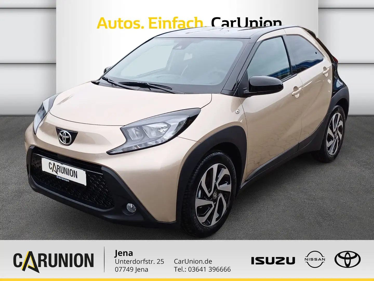 Toyota Aygo X 1,0 l Teamplayer Beige - 1