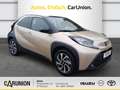 Toyota Aygo X 1,0 l Teamplayer Beżowy - thumbnail 3