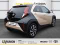 Toyota Aygo X 1,0 l Teamplayer Beige - thumbnail 4