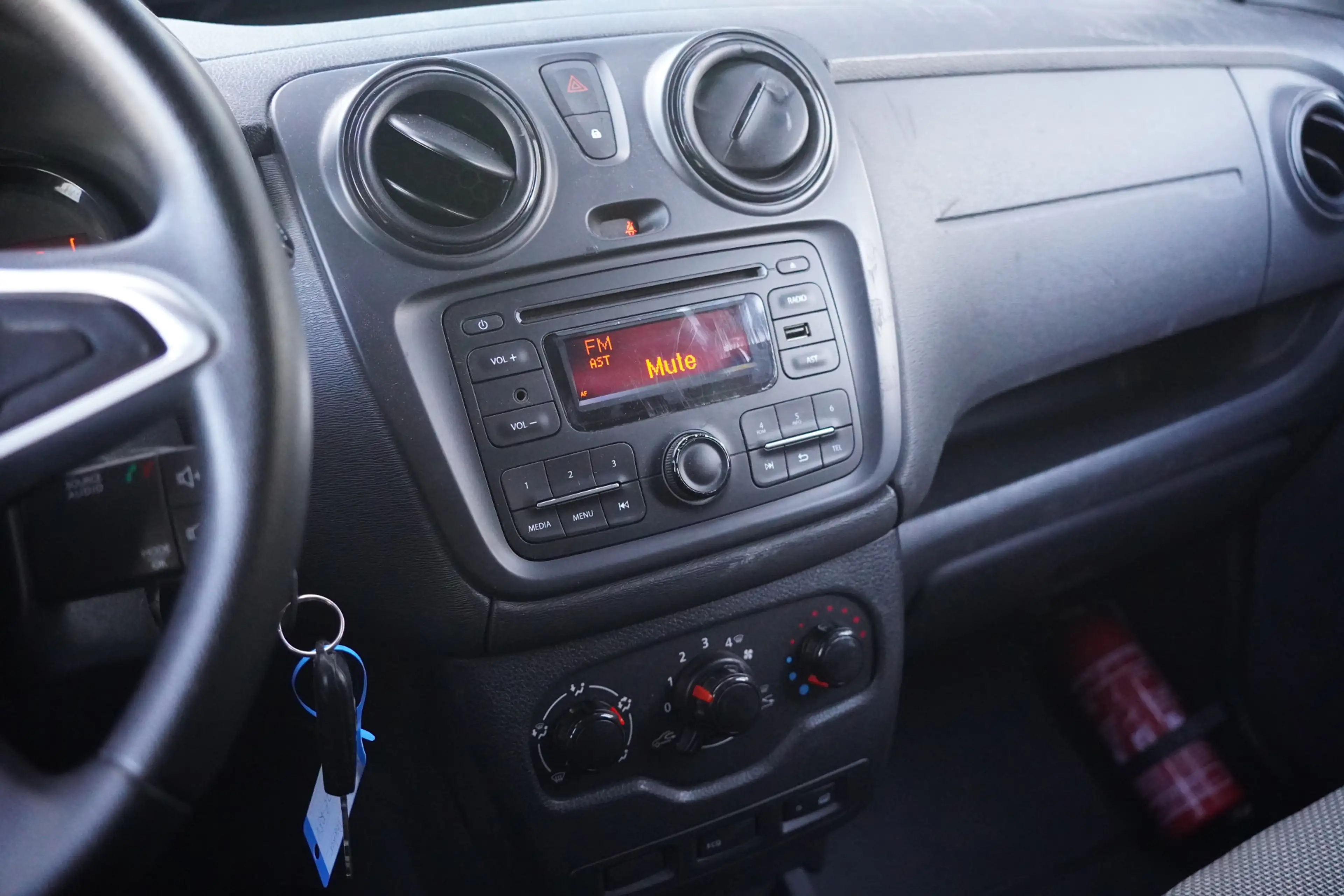 Dacia Dokker 1.6 MPI, BENZINE, BTW-VRIJ / MARGE — photo 7