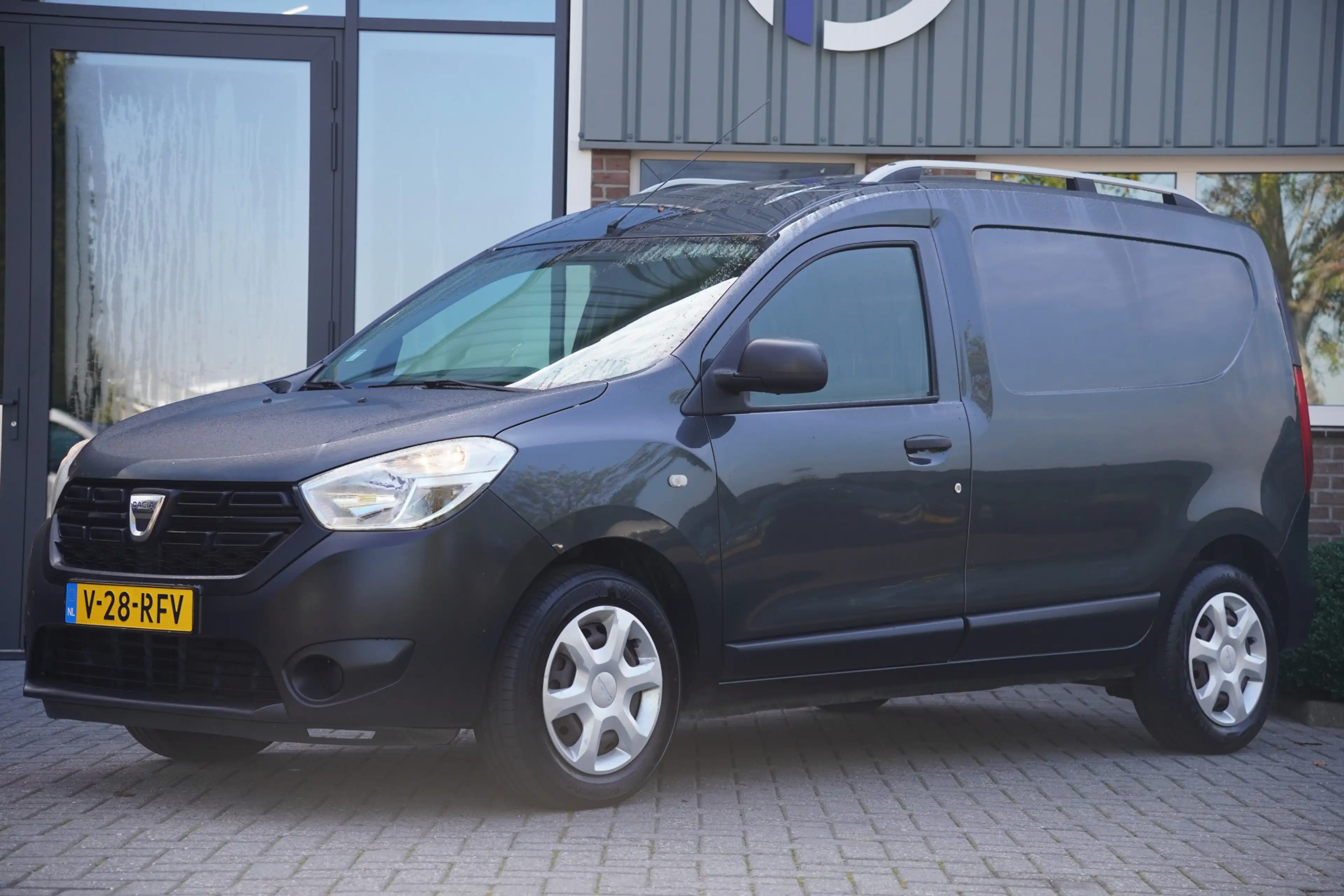 Dacia Dokker 1.6 MPI, BENZINE, BTW-VRIJ / MARGE — photo 2