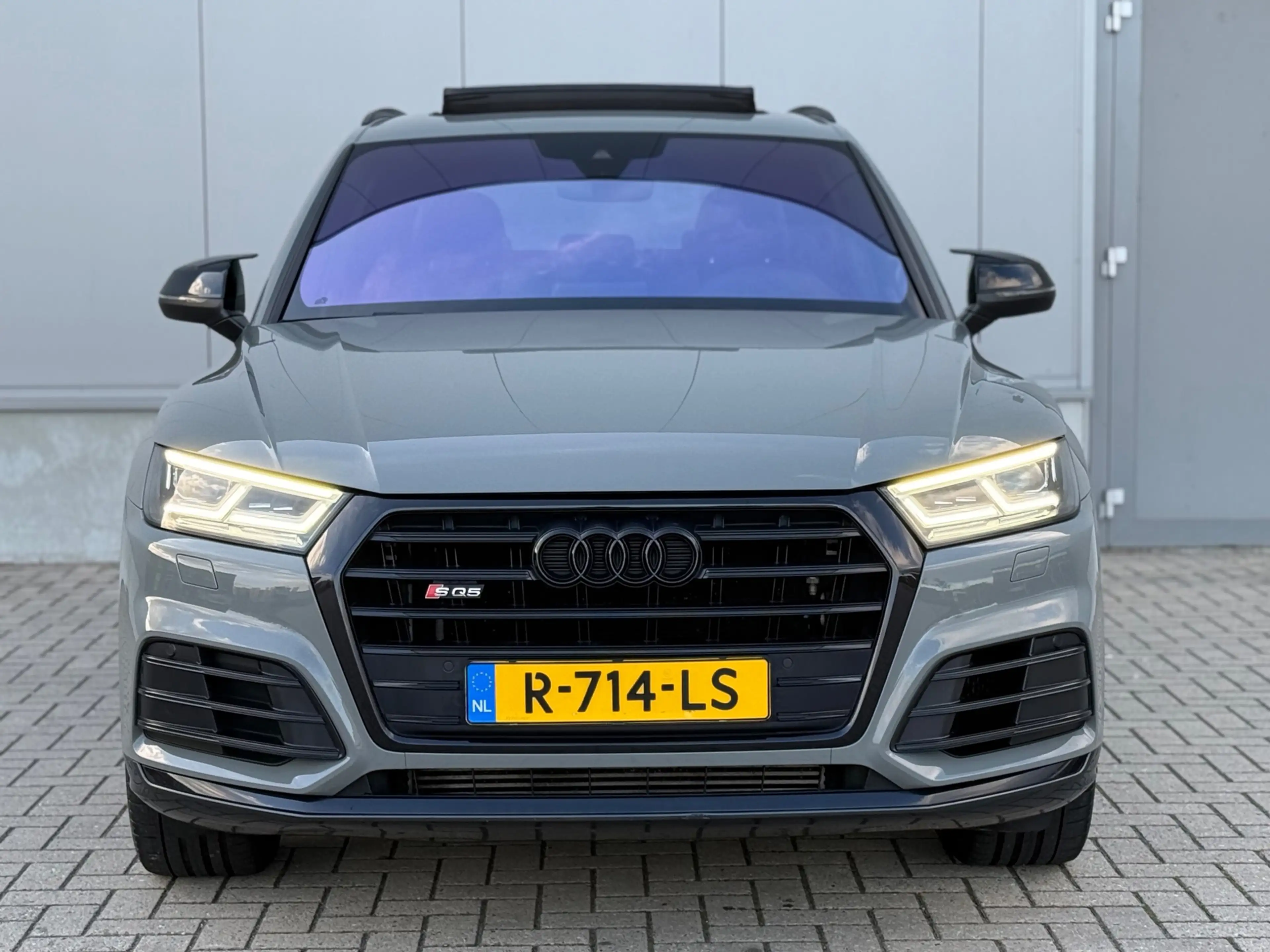 Audi Q5 3.0 TFSI SQ5 quattro S Lin Line Plus PANO — photo 2