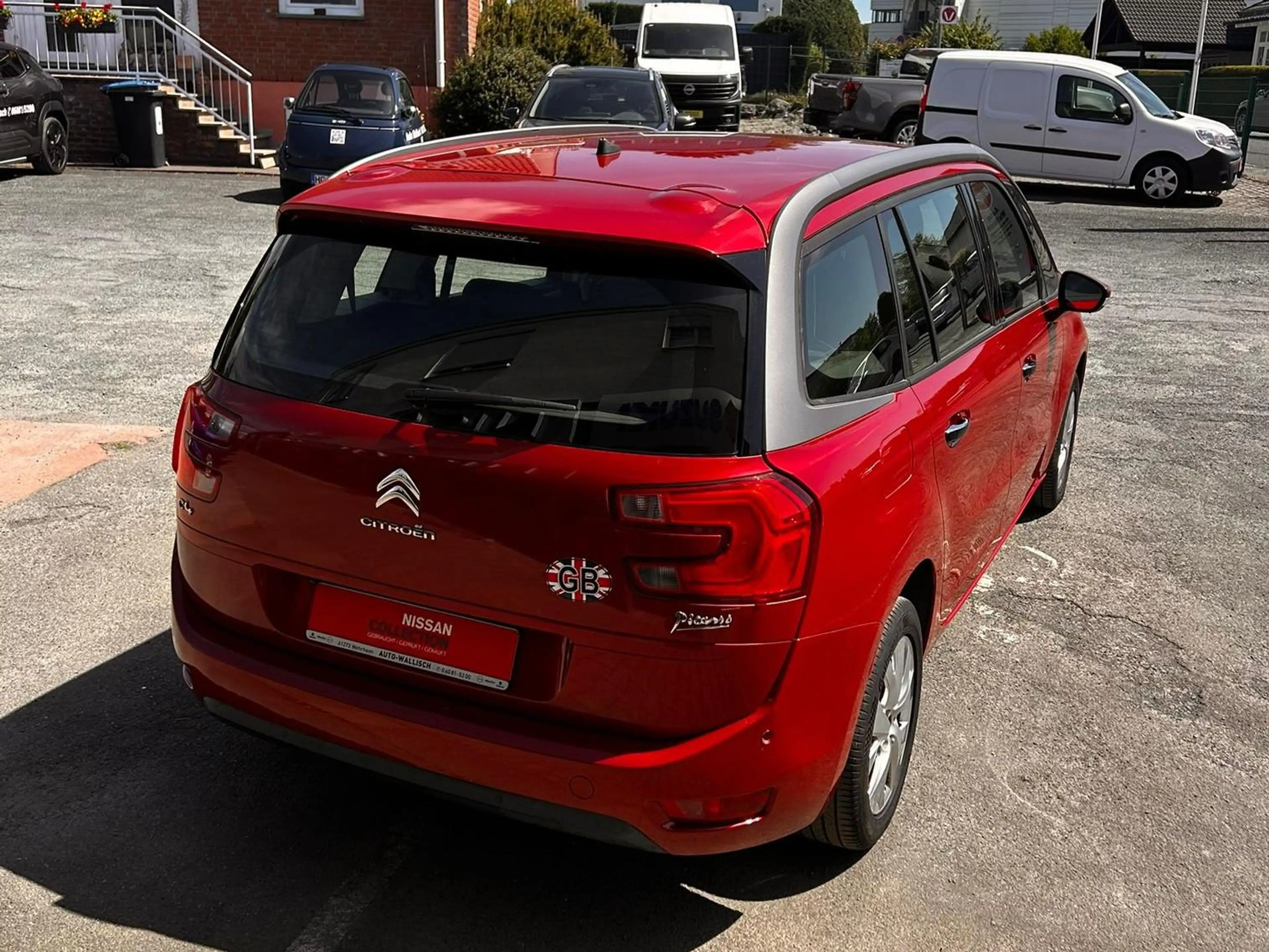 Citroen Grand C4 Picasso VTi 120 Intensive — photo 8