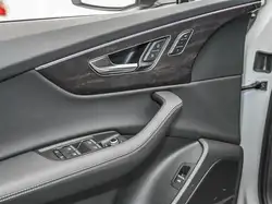 Audi Q7 снимка Audi Q7