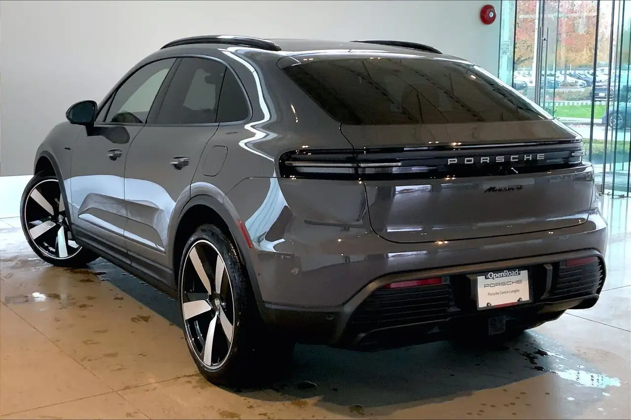 Porsche Macan снимка Porsche Macan