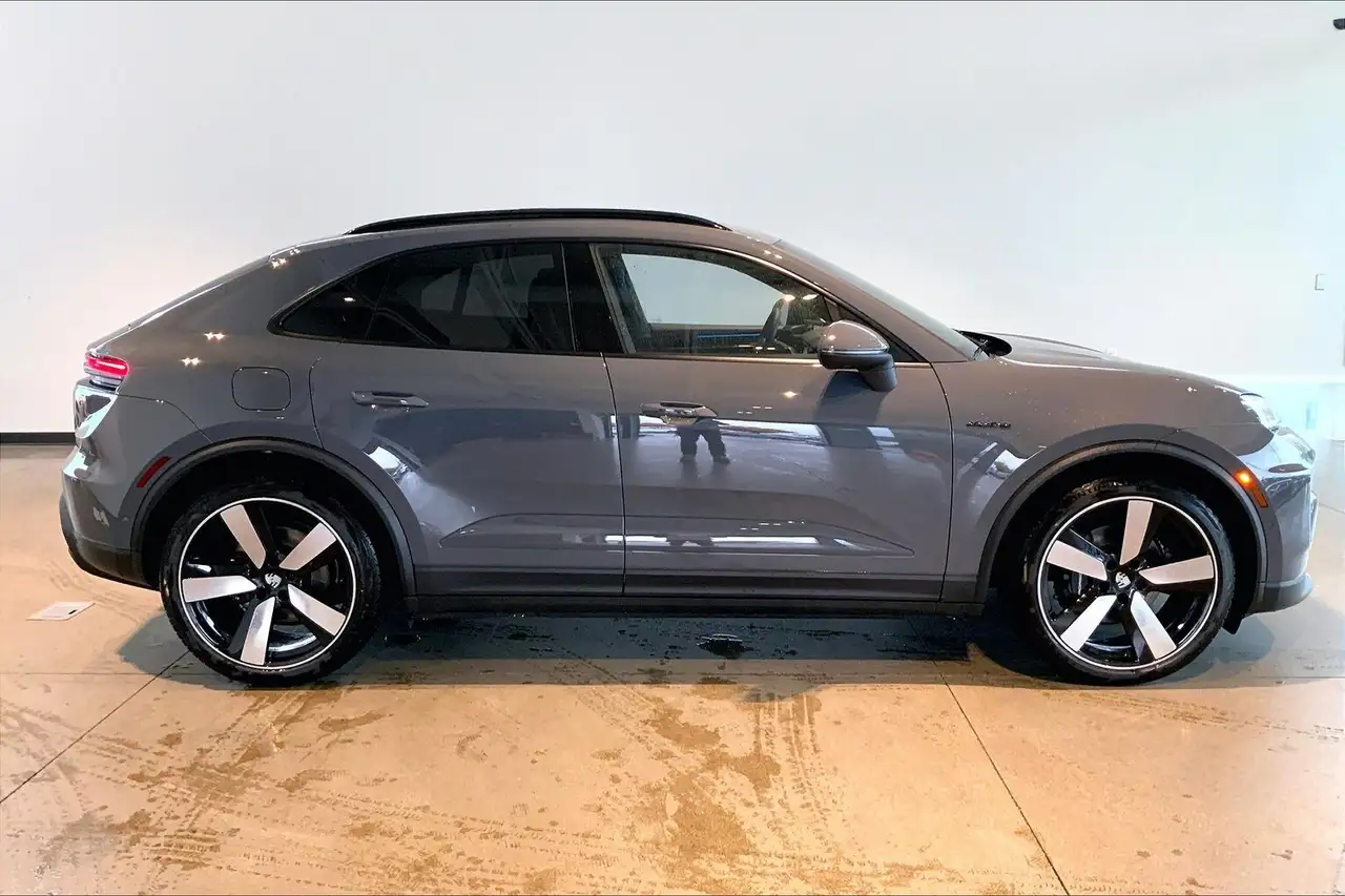 Porsche Macan снимка Porsche Macan