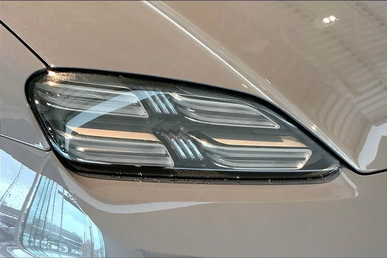 Porsche Macan снимка Porsche Macan
