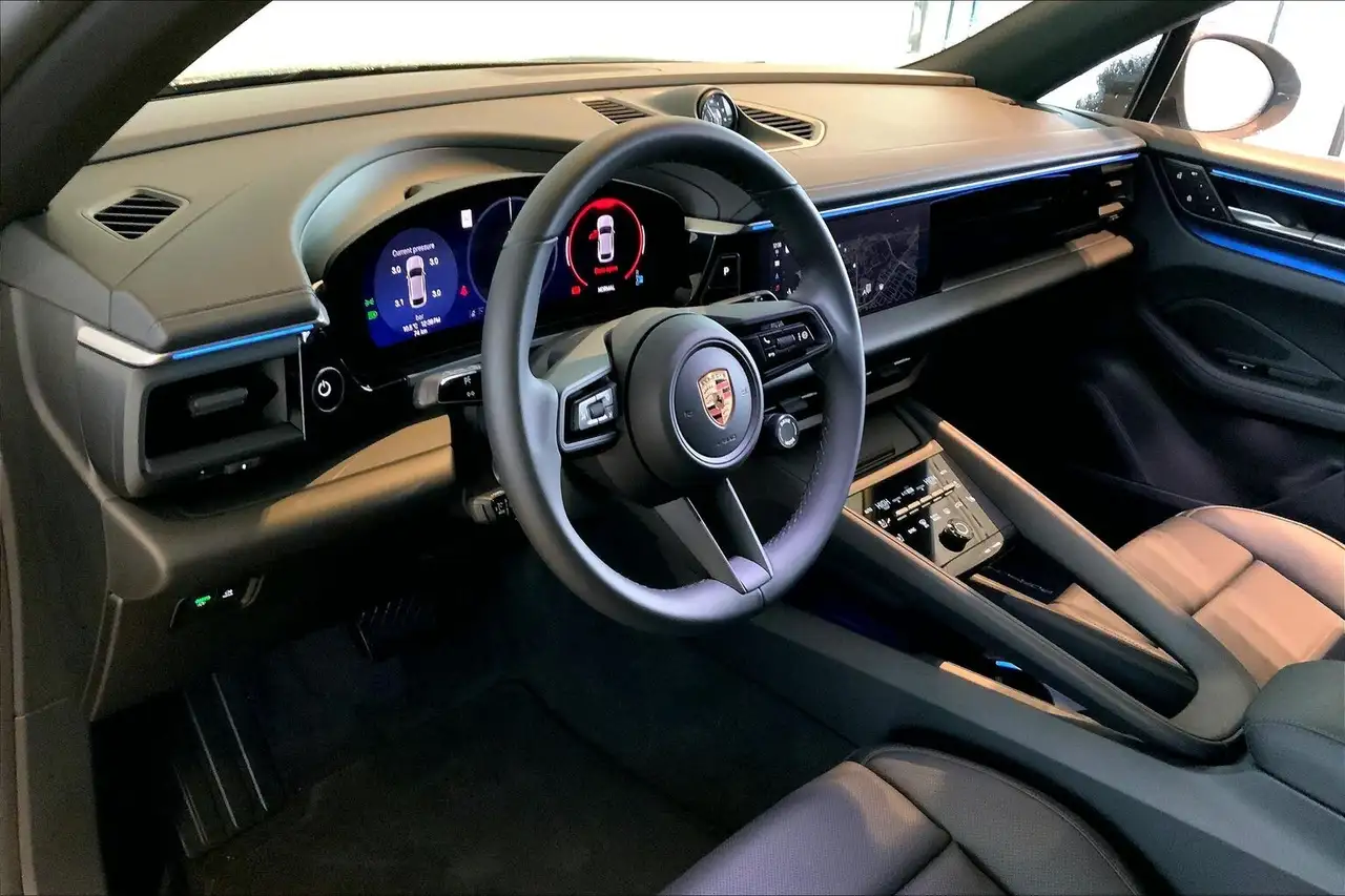 Porsche Macan снимка Porsche Macan