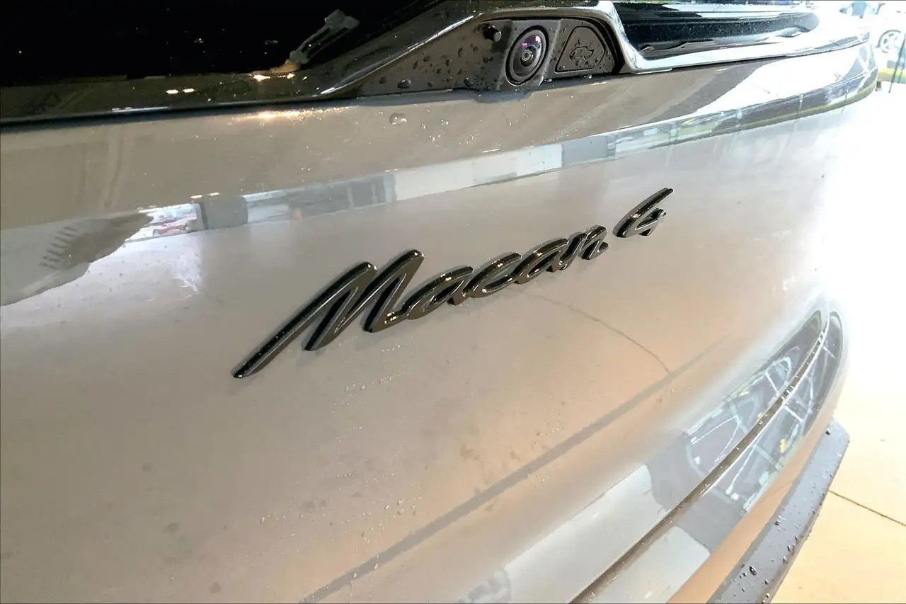 Porsche Macan снимка Porsche Macan