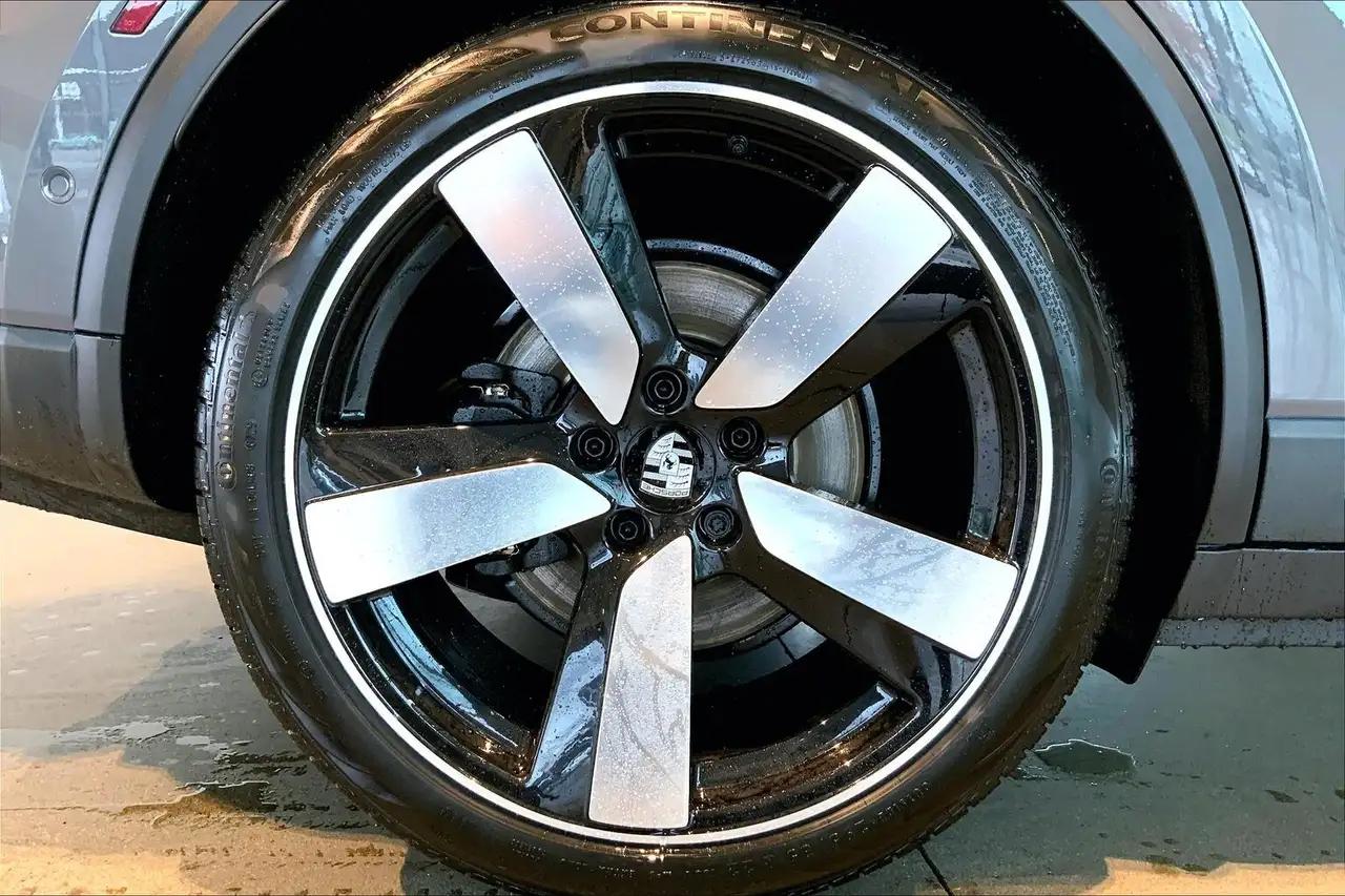 Porsche Macan снимка Porsche Macan