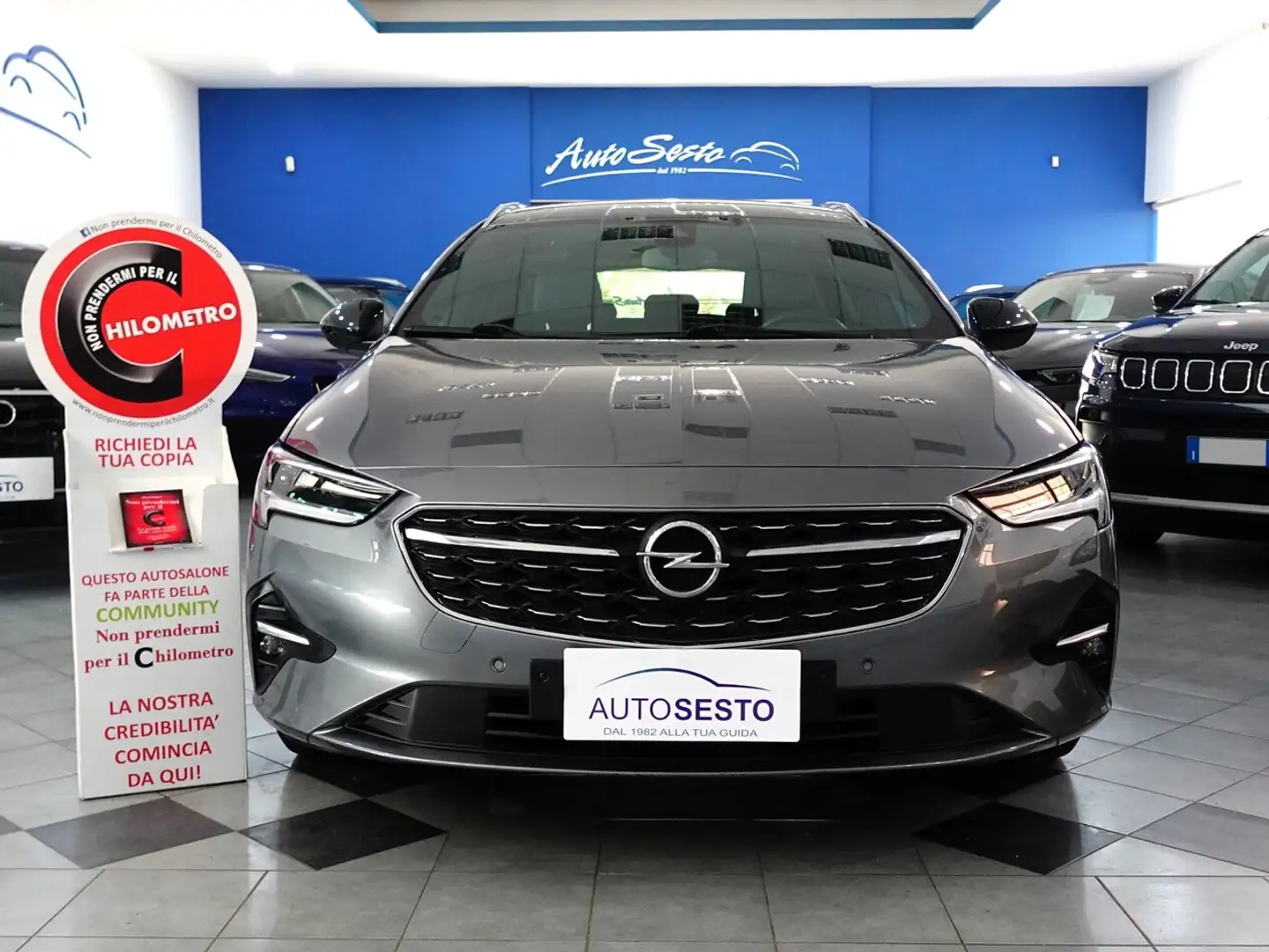 Opel Insignia 2.0 CDTI 174 CV AT8 ST BUSINESS ELEGANCE Gris - 1