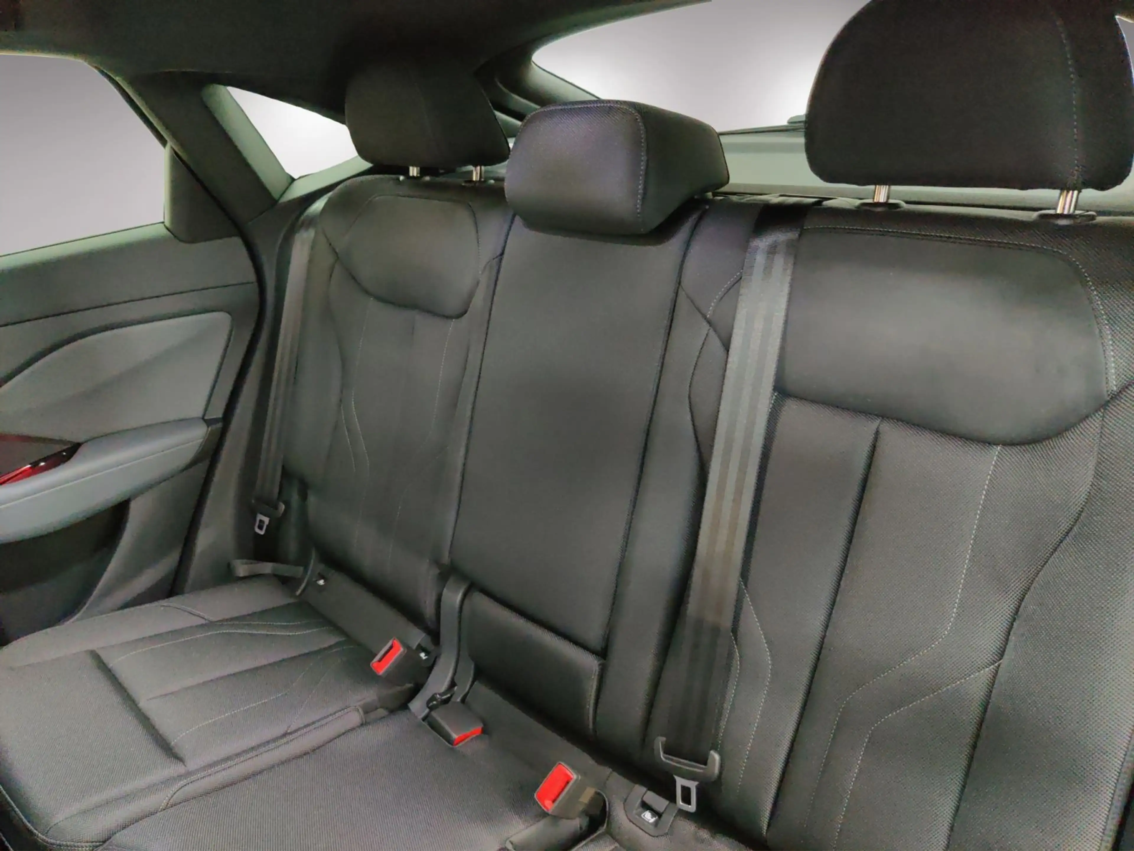Audi Q3 S line TFSI neues Mod./Matrix/Tech+ — photo 13