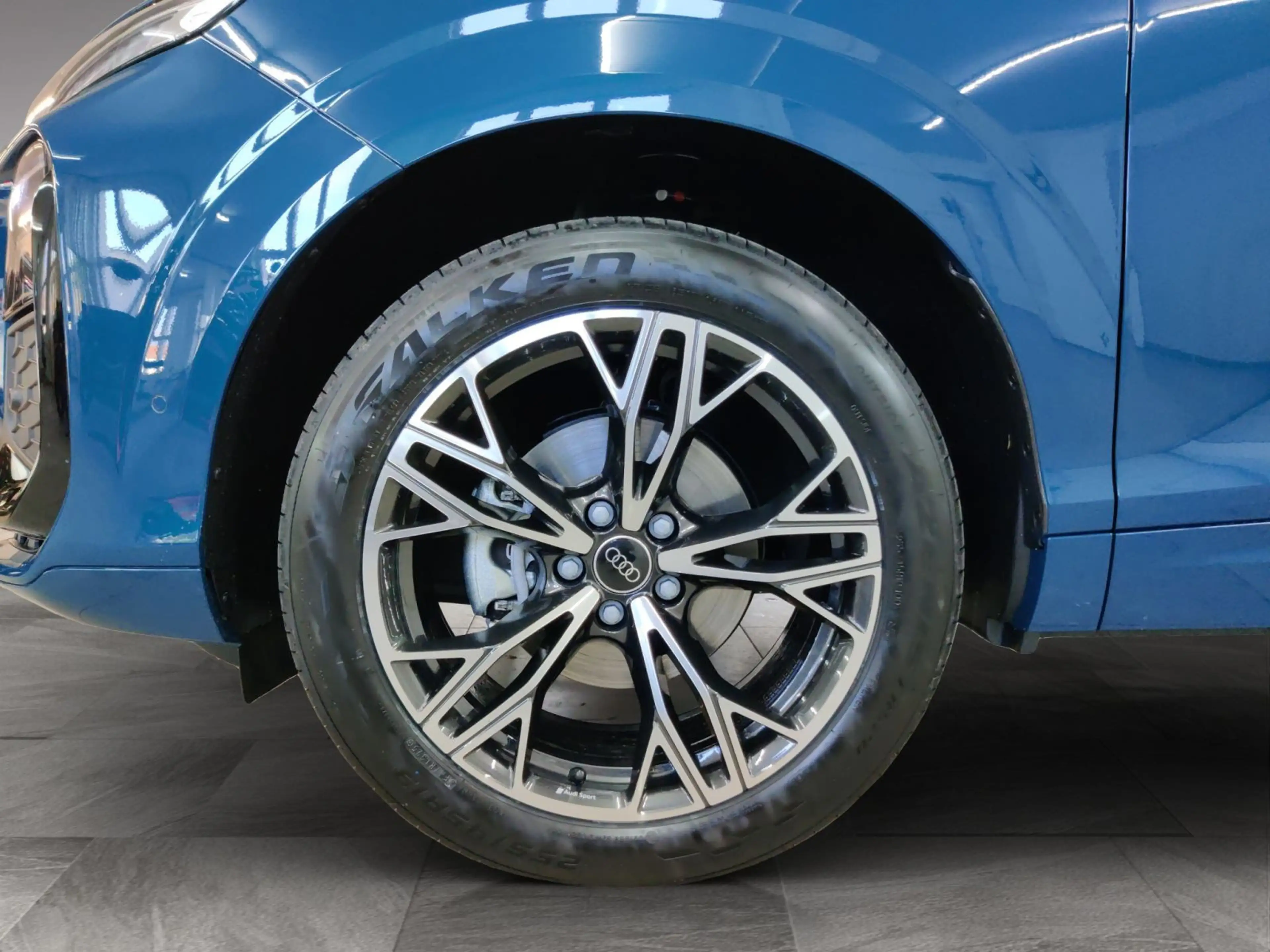 Audi Q3 S line TFSI neues Mod./Matrix/Tech+ — photo 15