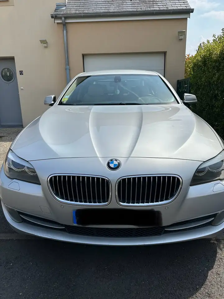 BMW 525