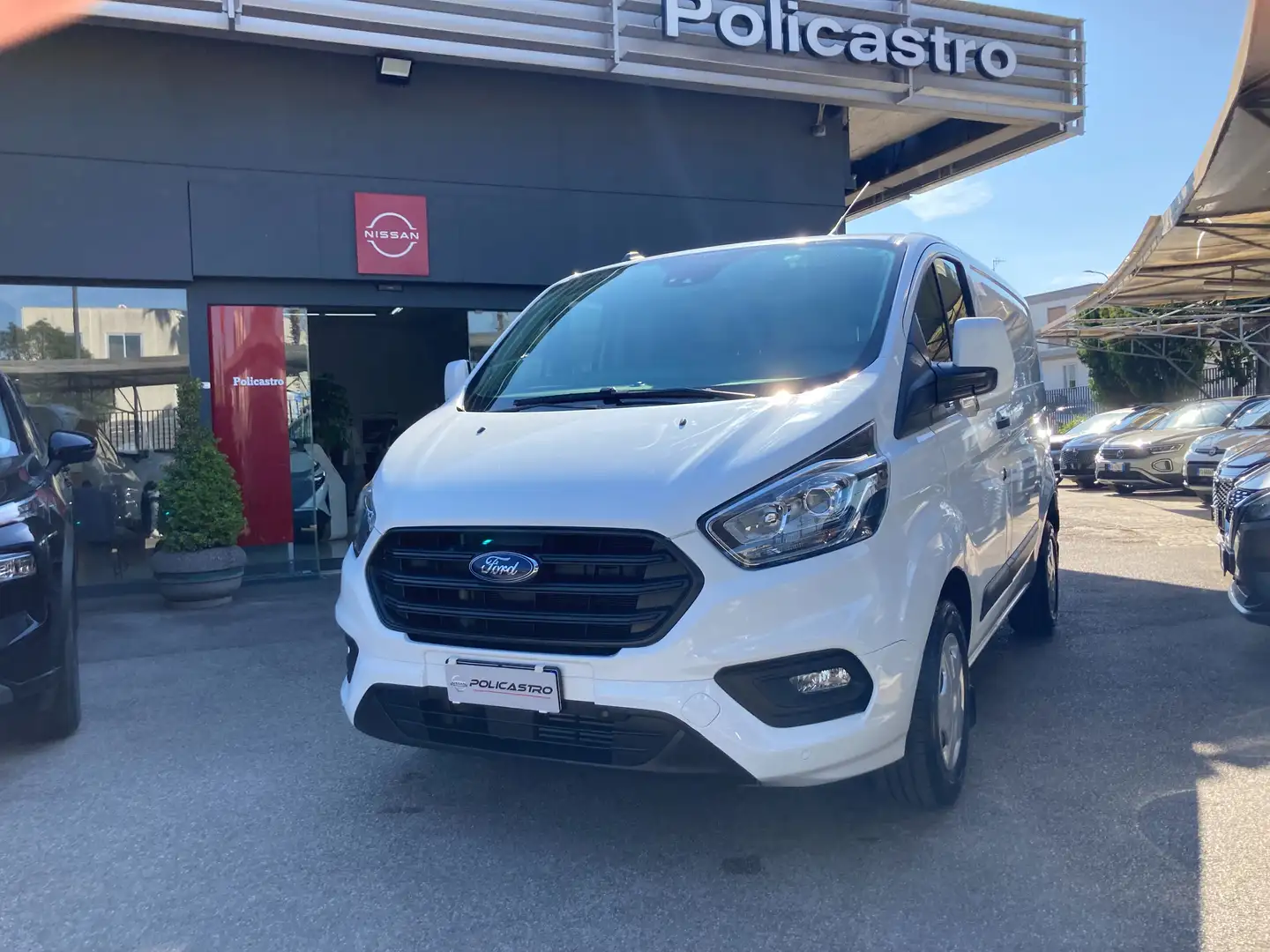 Ford Transit Custom 2.0 TDCI 131CV NAVIGAZIONE PDC CRUISE CONTROL LED Weiß - 1
