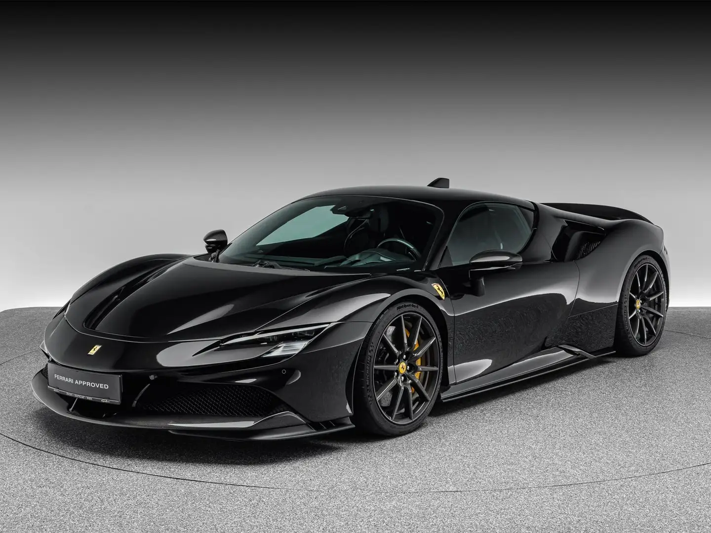 Ferrari SF90 Stradale Schwarz - 1