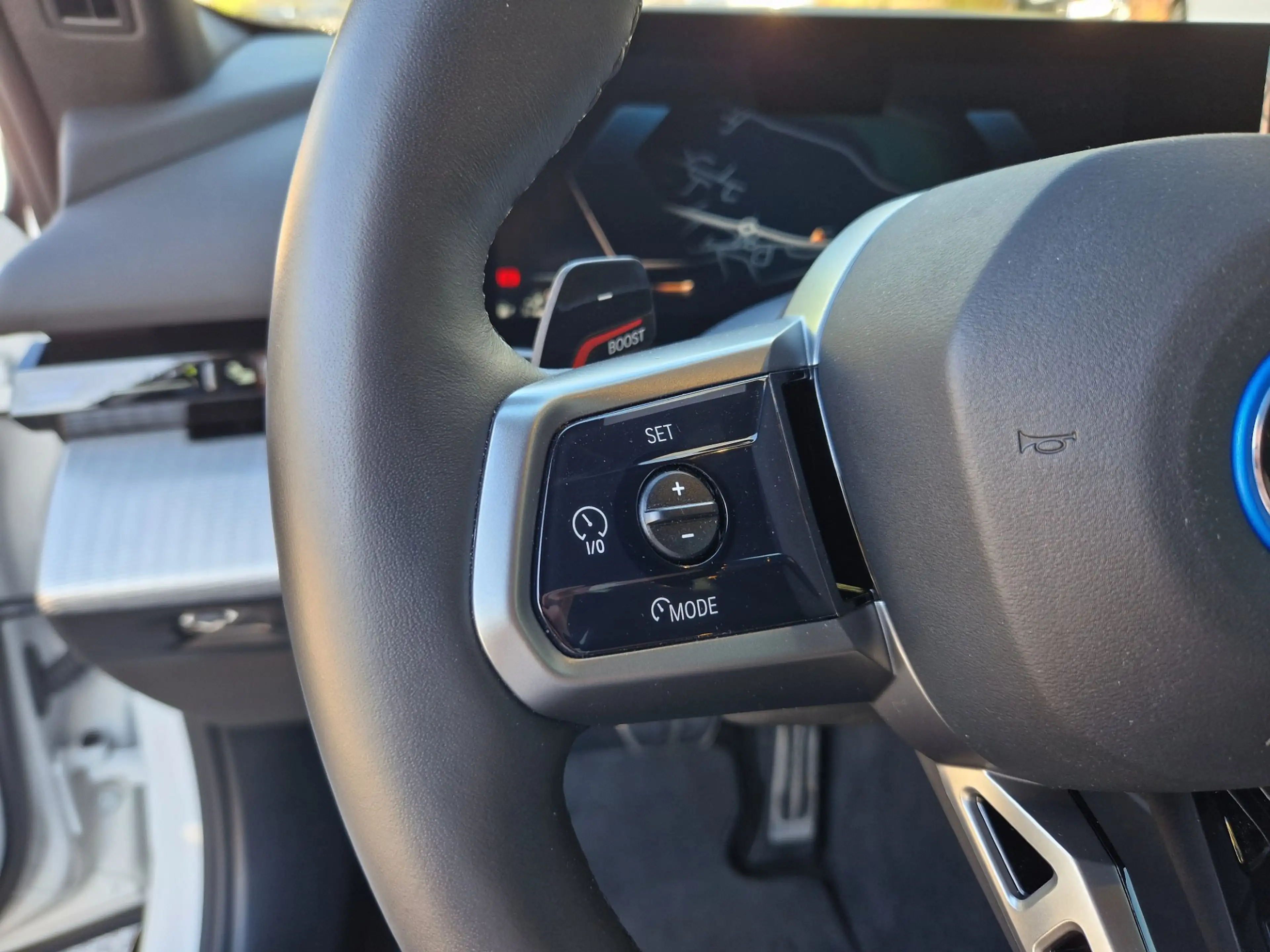 BMW 530 e xDrive — photo 9