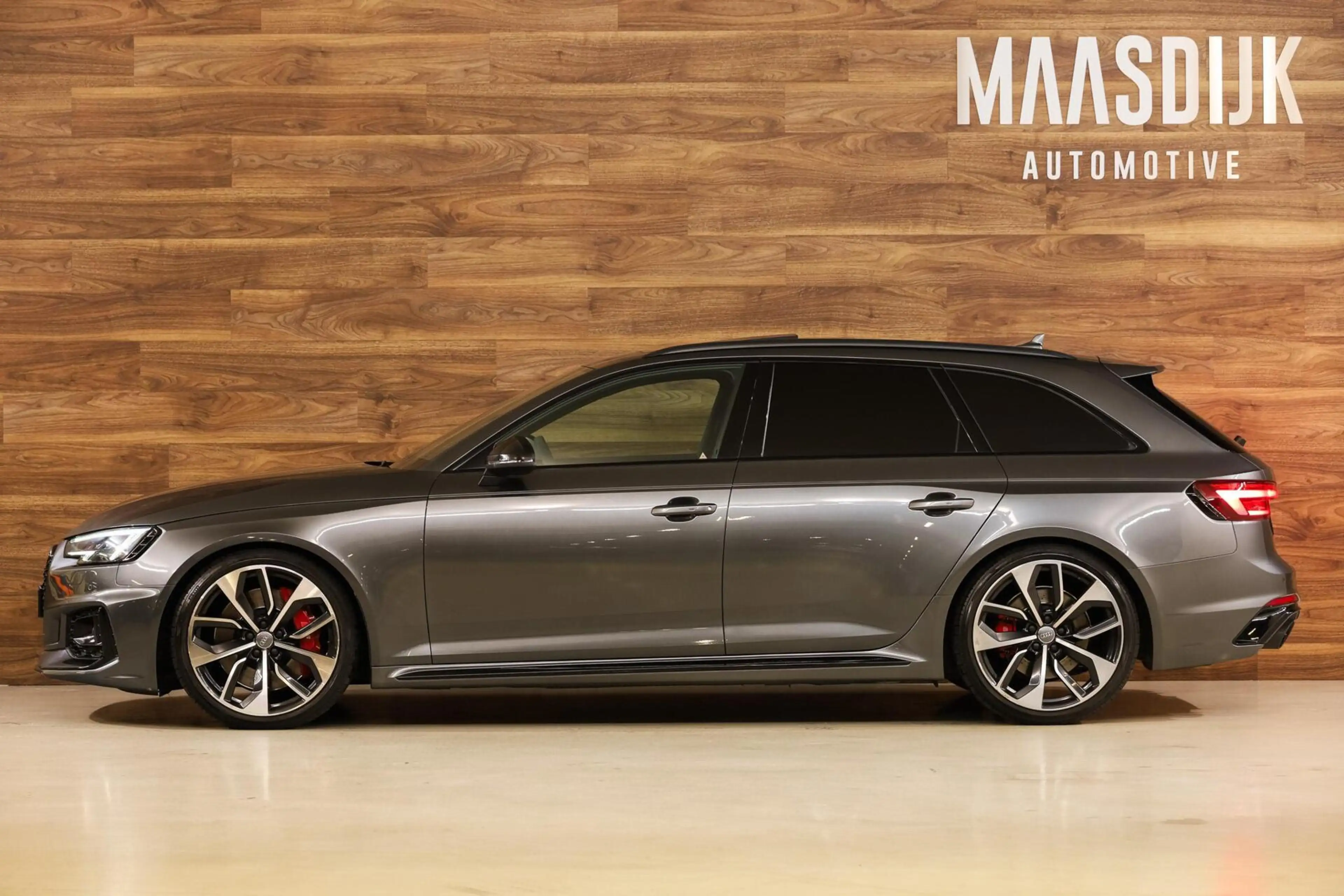 Audi RS4 Avant 2.9 TFSI Quattro|Pano|Dynamic|Massage|B&O| — photo 14