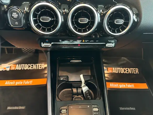 Mercedes-Benz B Class view 10