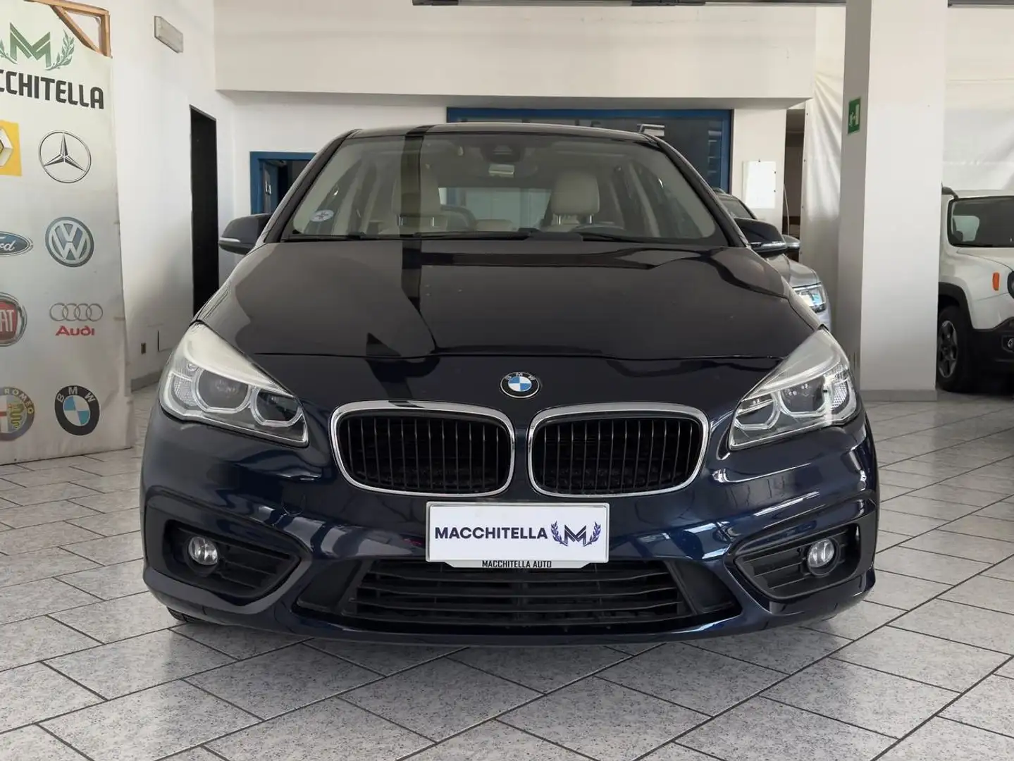 BMW 216 216d Active Tourer Advantage my15 Modrá - 1