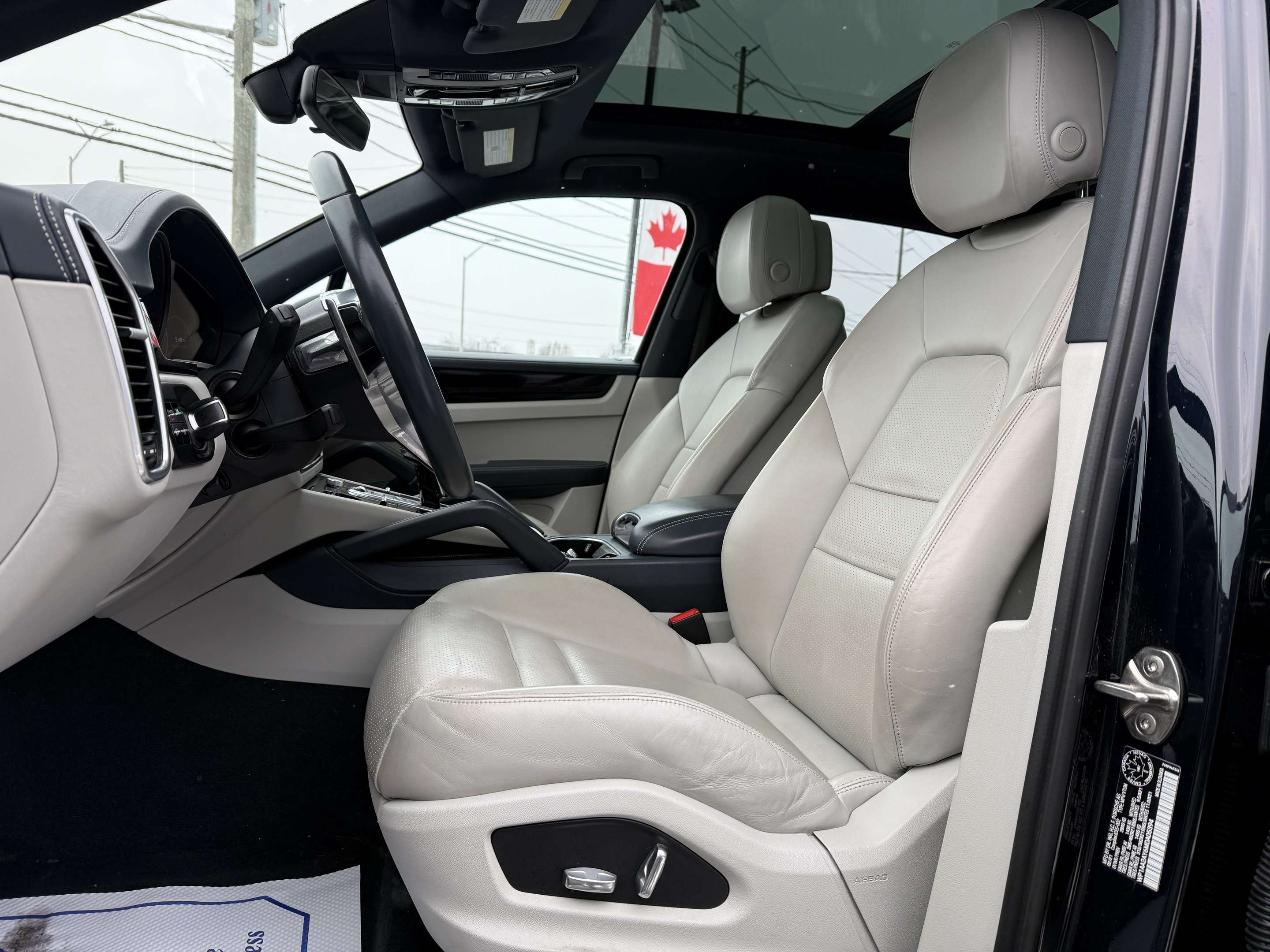 used 2021 Porsche Cayenne car, priced at $48,950
