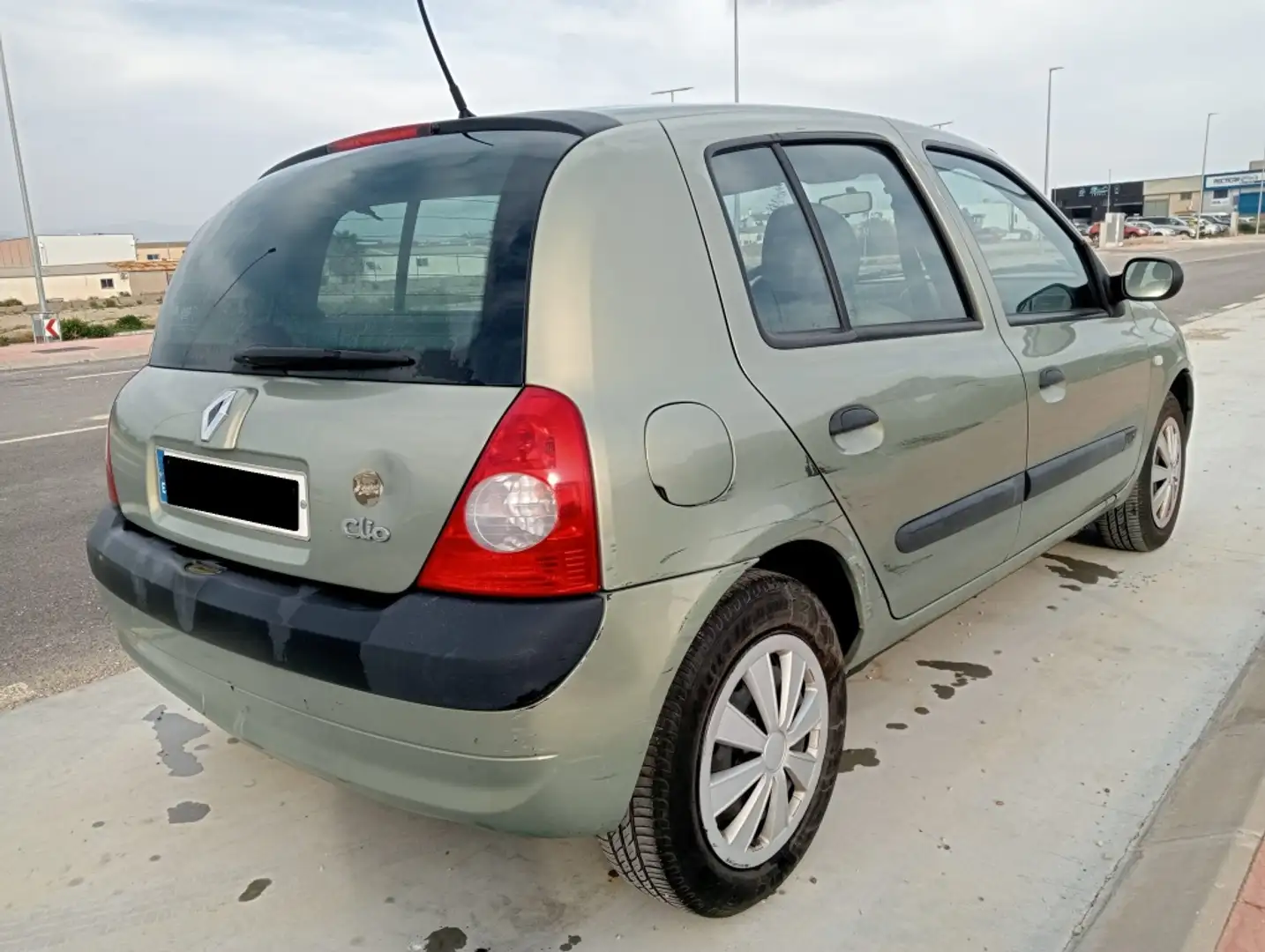 Renault Clio 1.2 Authentique Verde - 2