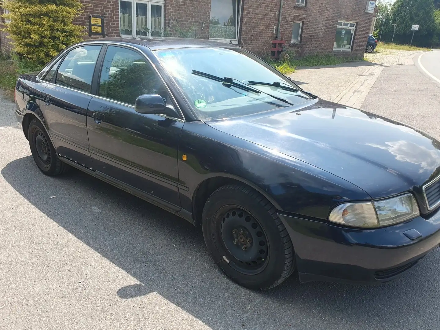 Audi A4 Leder,SHZ,KLA,SHD,TMP,CD WECHSLER,ZR BEI 150K Bleu - 1