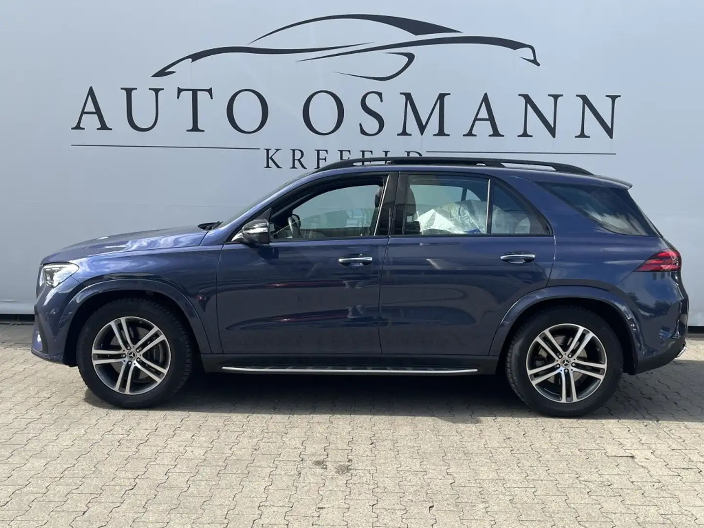Mercedes-Benz GLE 300 d 4M AMG Line  7-Sitze UPE:120.000,-Eur Albastru - 2