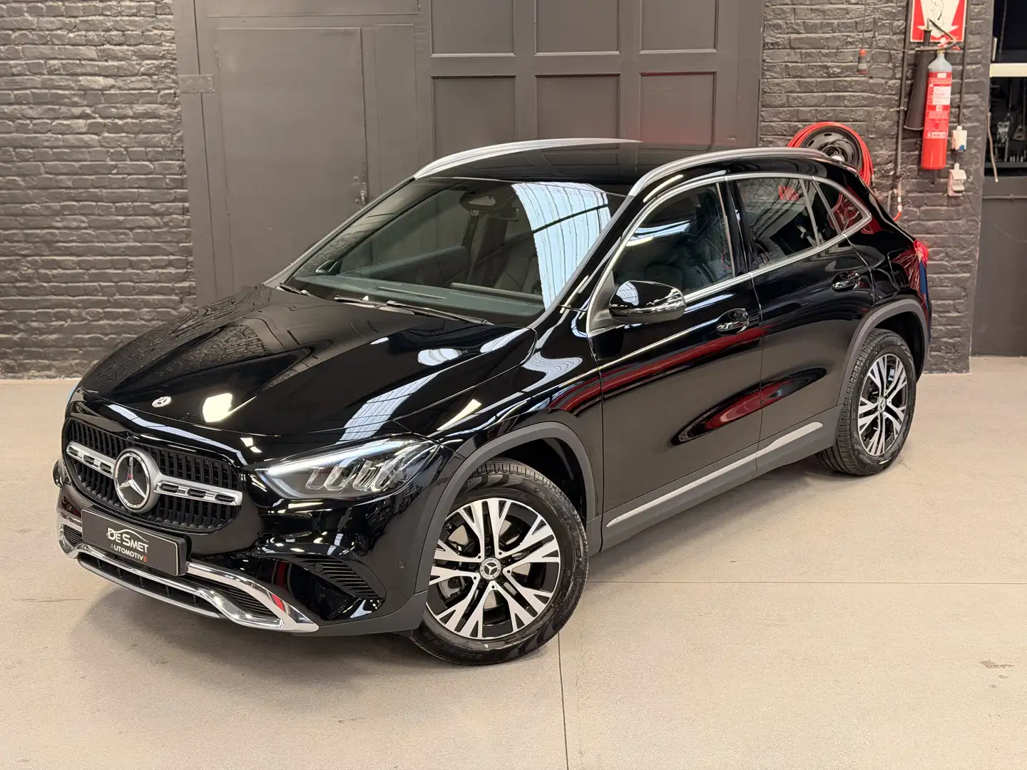Mercedes-Benz GLA 250 GLA 250 e Plug-in hybrid #trekhaak #leder Noir - 1
