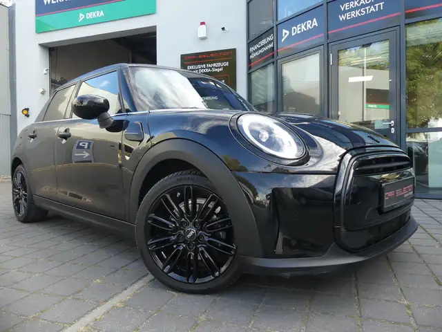 Mini ONE 5 trg. Classic Trim LED/NAVI/KAM