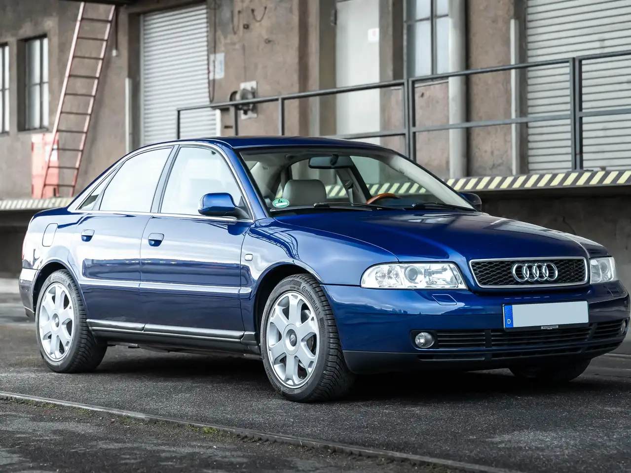 Audi A4 2,4 S4 I Bose I Recaro I Holz I Leder I Xenon I Klima I Kleiner A8, foto 1