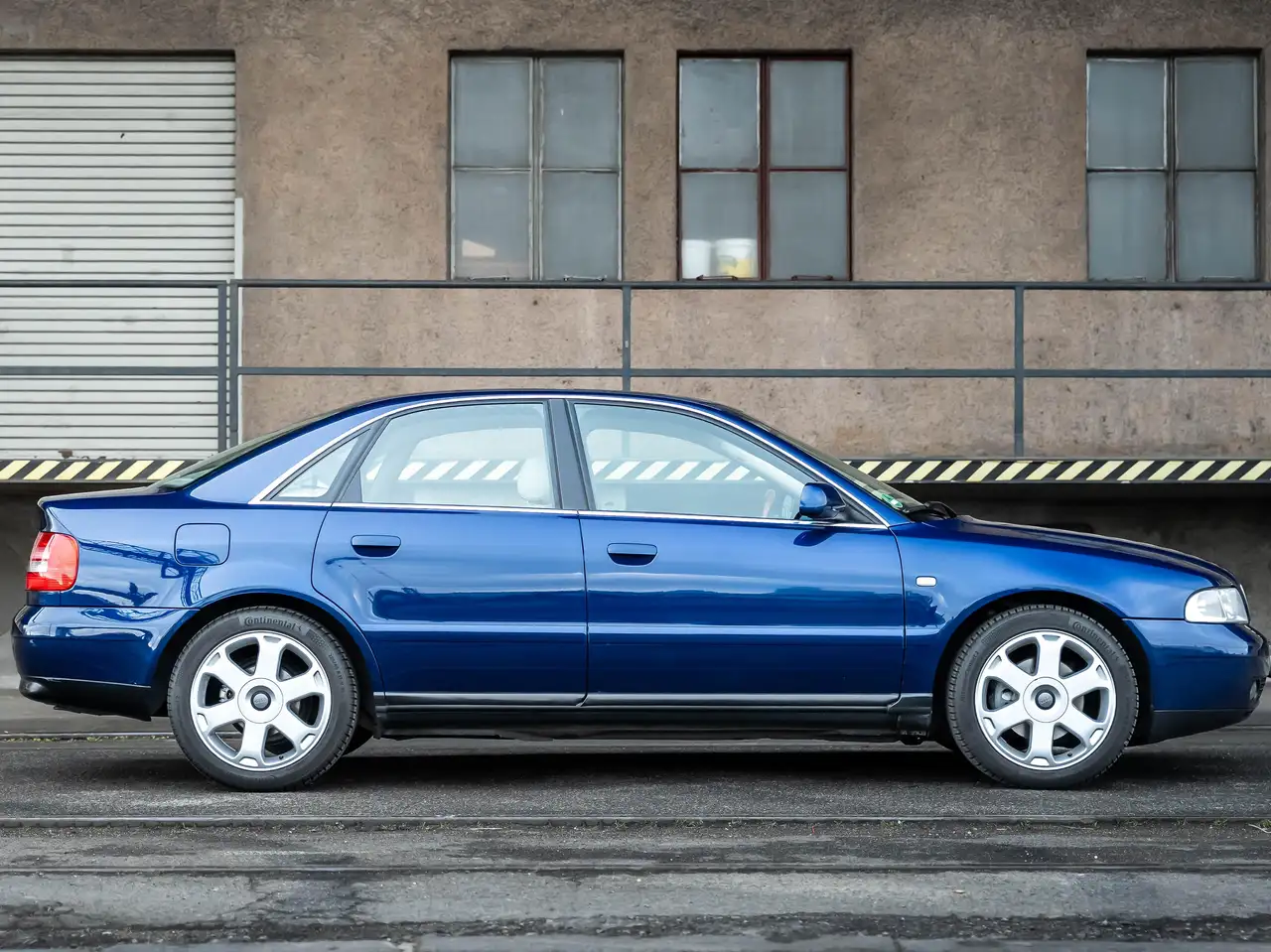 Audi A4 2,4 S4 I Bose I Recaro I Holz I Leder I Xenon I Klima I Kleiner A8, foto 6