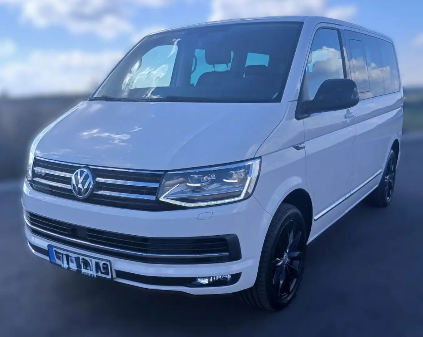 Volkswagen T6 Multivan 2.0 TDI 4MOTION Generation Six Luftfahrwerk Blanc - 2