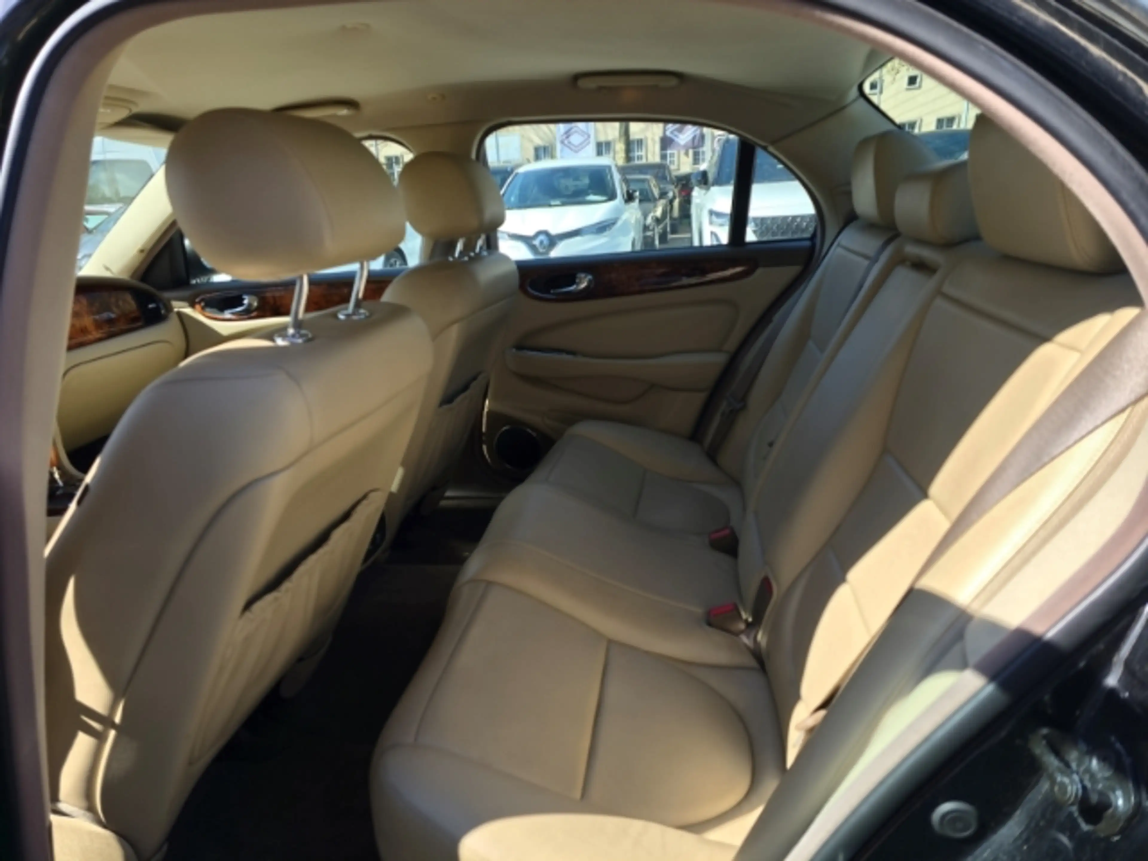 Jaguar XJ 6 3.0 — photo 8